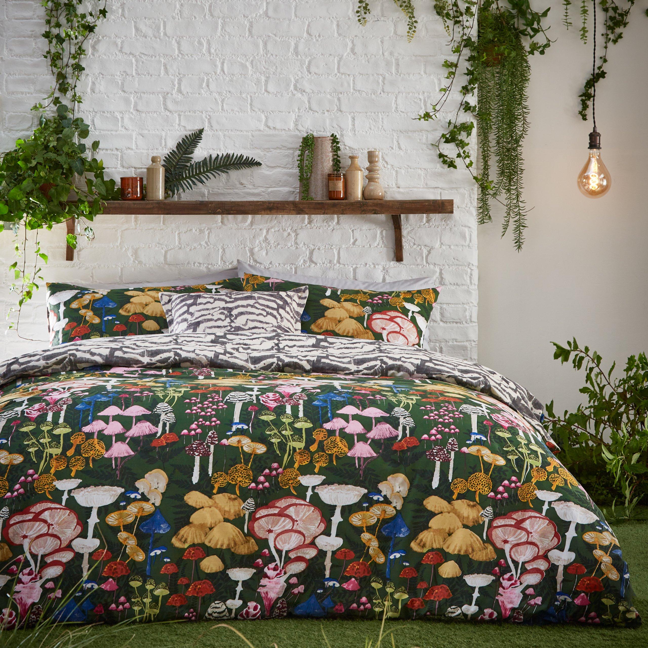 Furn.  Amanita Abstract Mushroom Duvet Set - Forest Green - Double