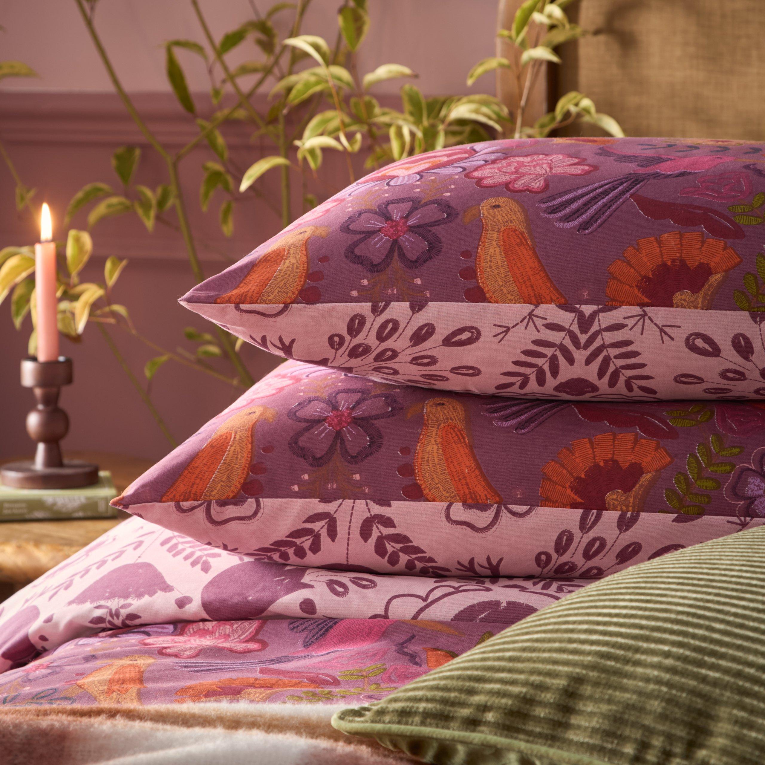 Damson - furn. - Broderie Floral Reversible Duvet Set - 3