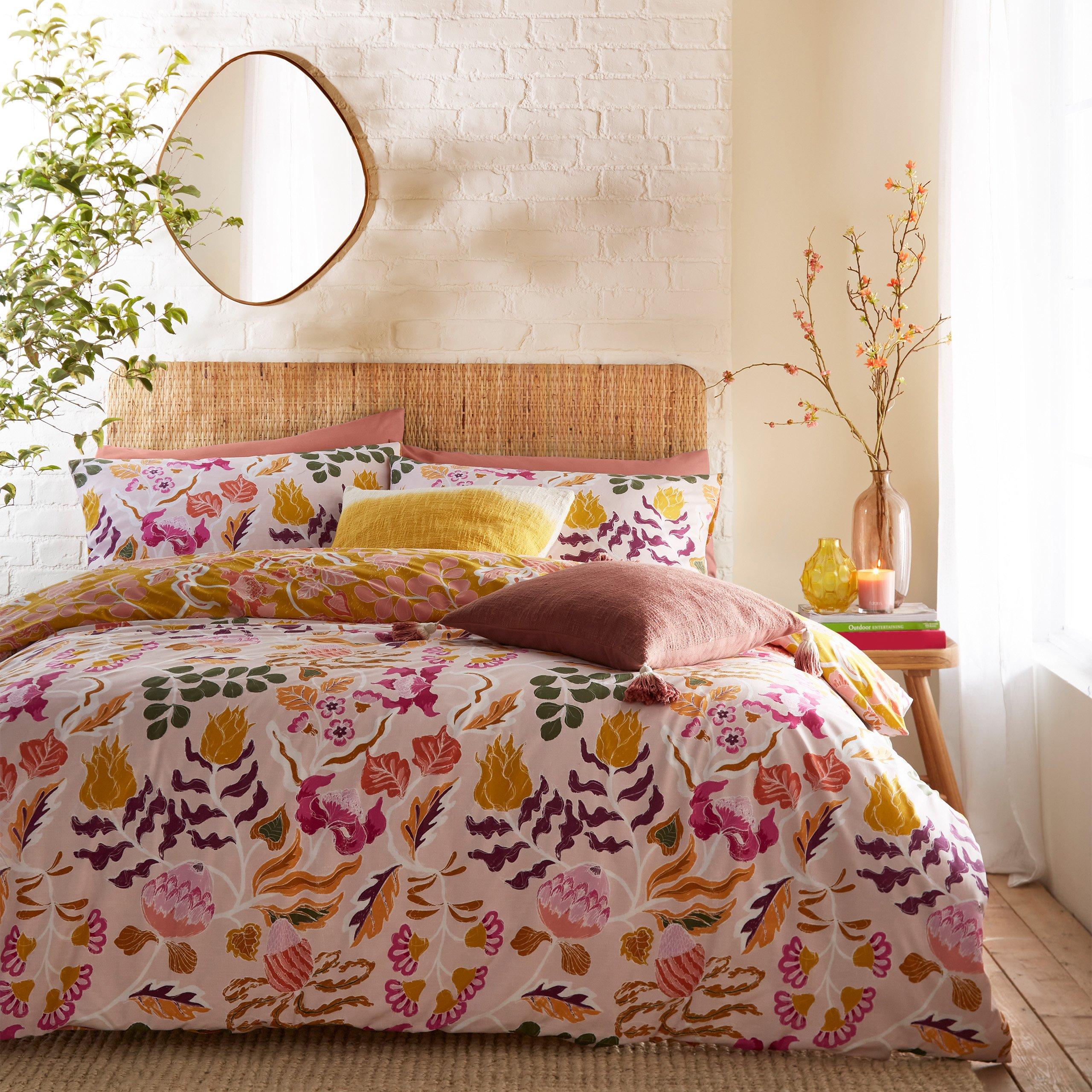 Pink - furn. - Protea Floral Reversible Duvet Set - 1