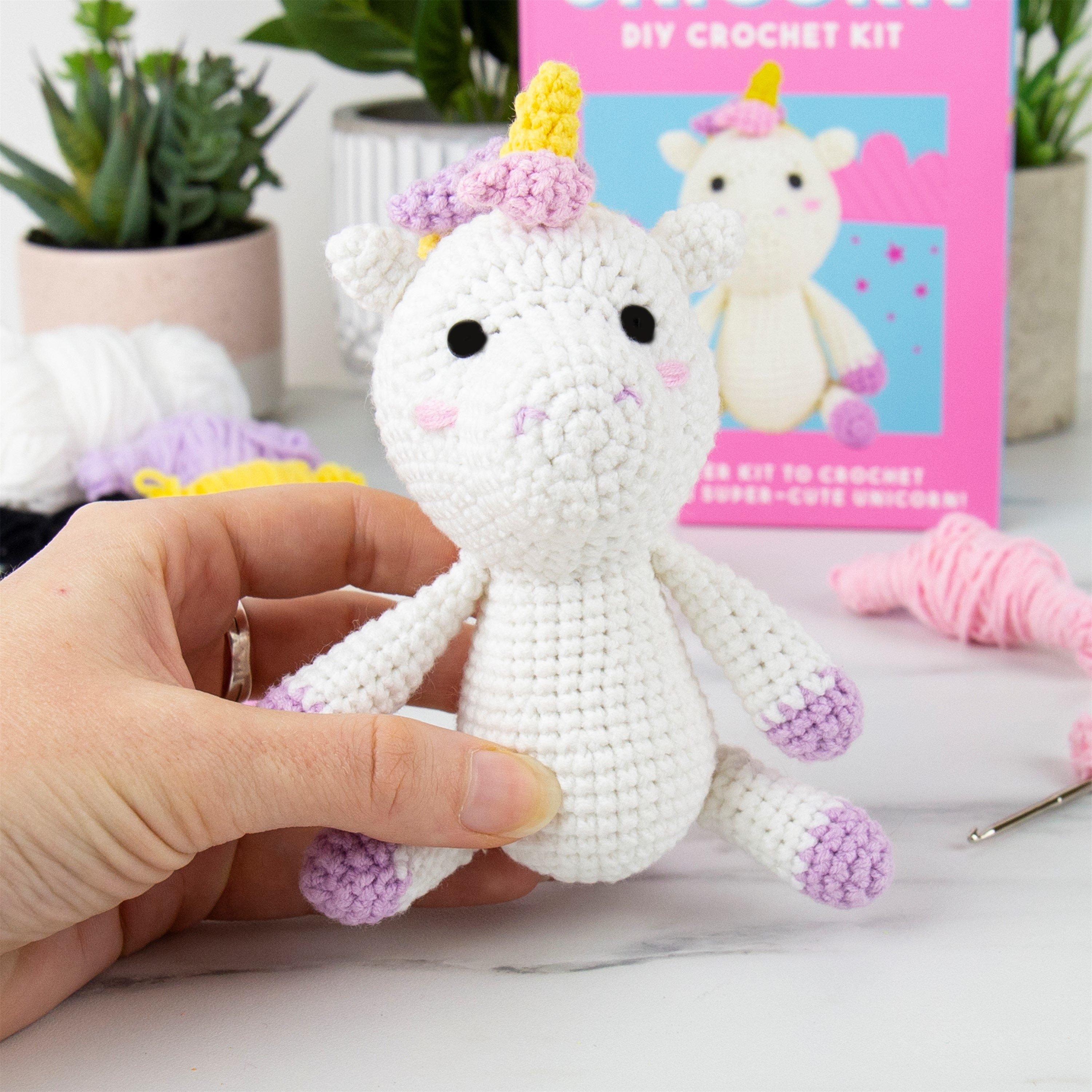 Pink - Gift Republic - UNICORN DIY CROCHET KIT - 2