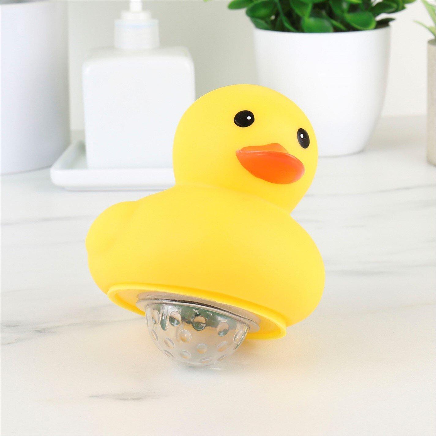 Yellow - Gift Republic - BOOGIE BATH DUCK - Underwater Disco Light - 3