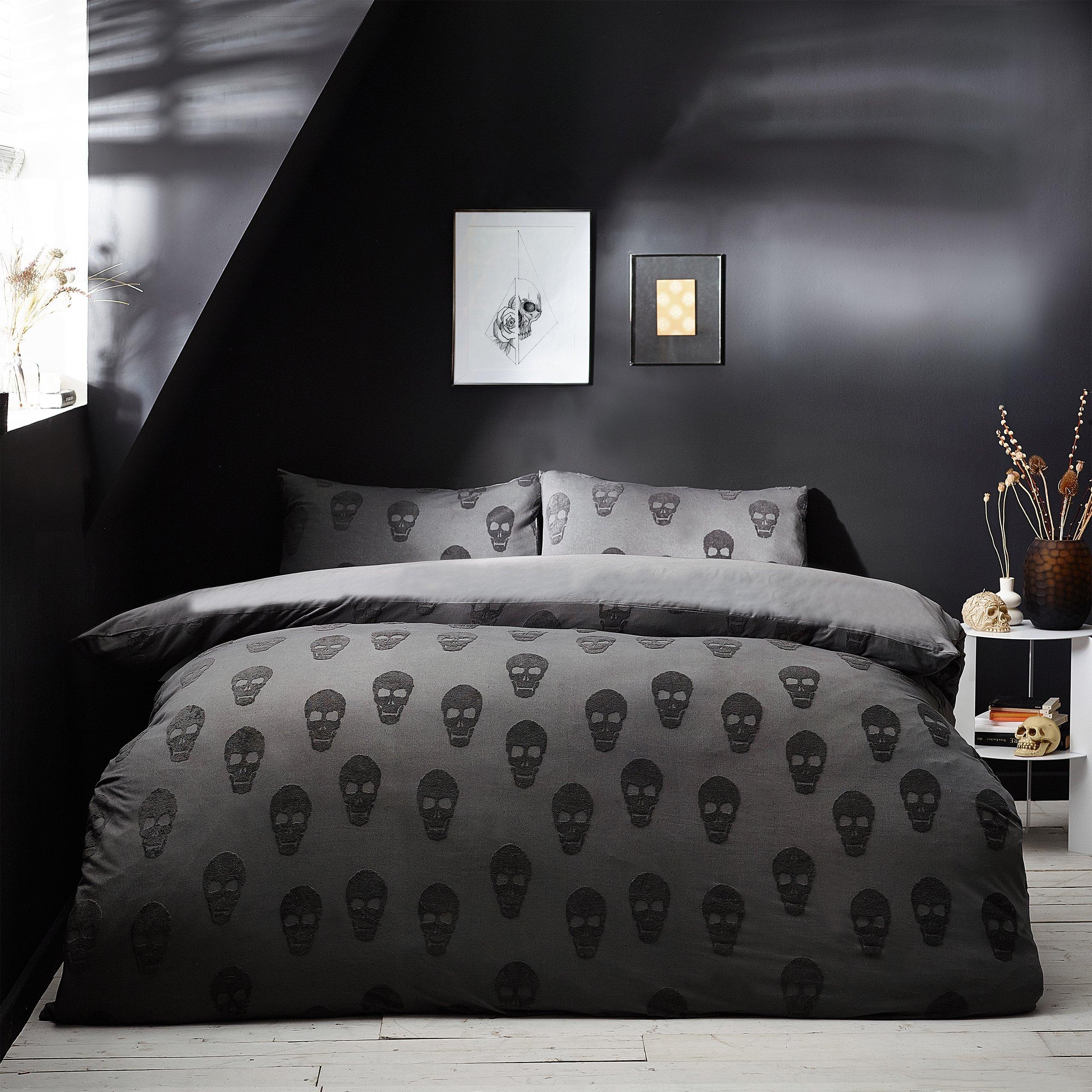Charcoal - furn. - Skulls Tufted Cotton Duvet Set - 2