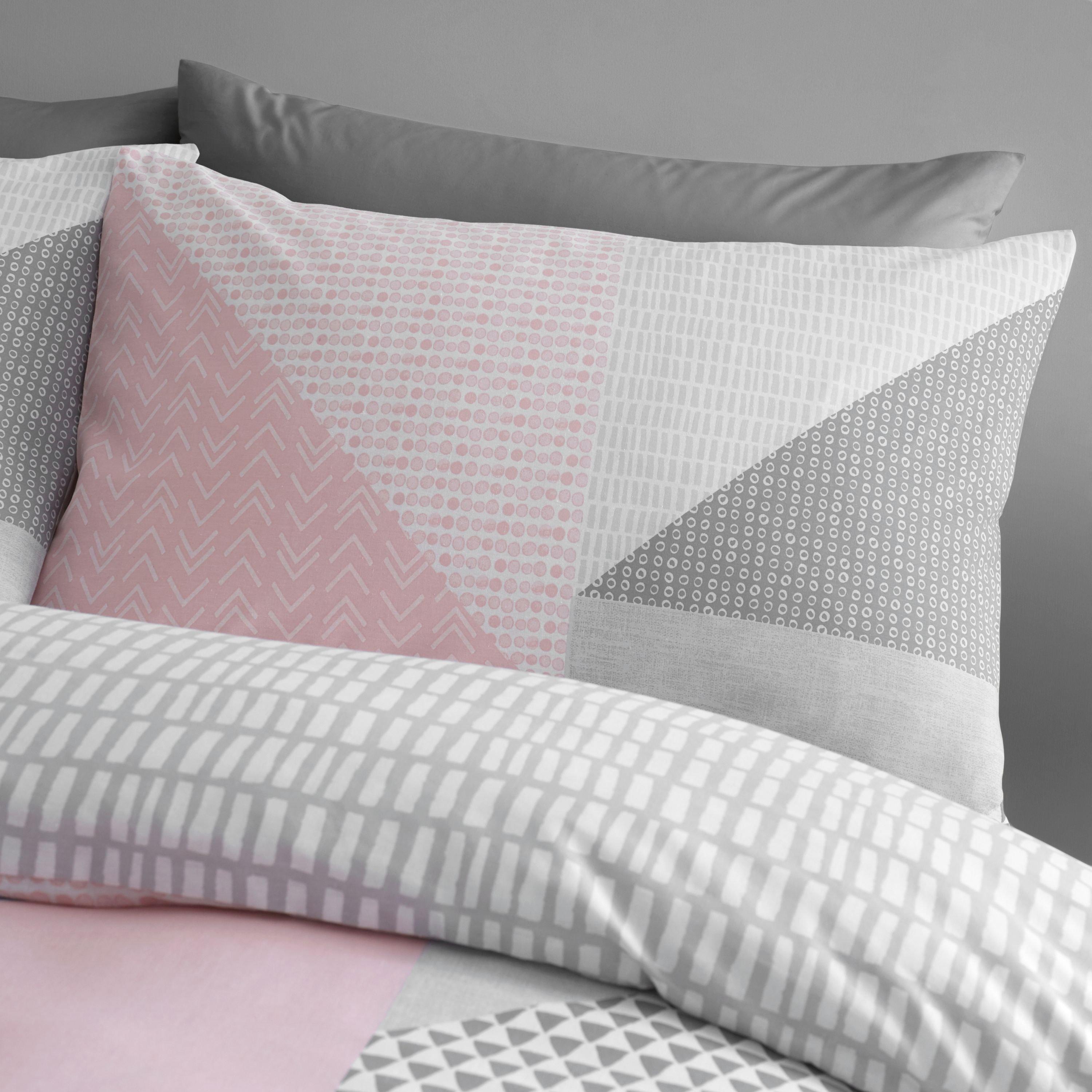 Pink - Catherine Lansfield - Larsson Geo Reversible Duvet Cover Set - 2
