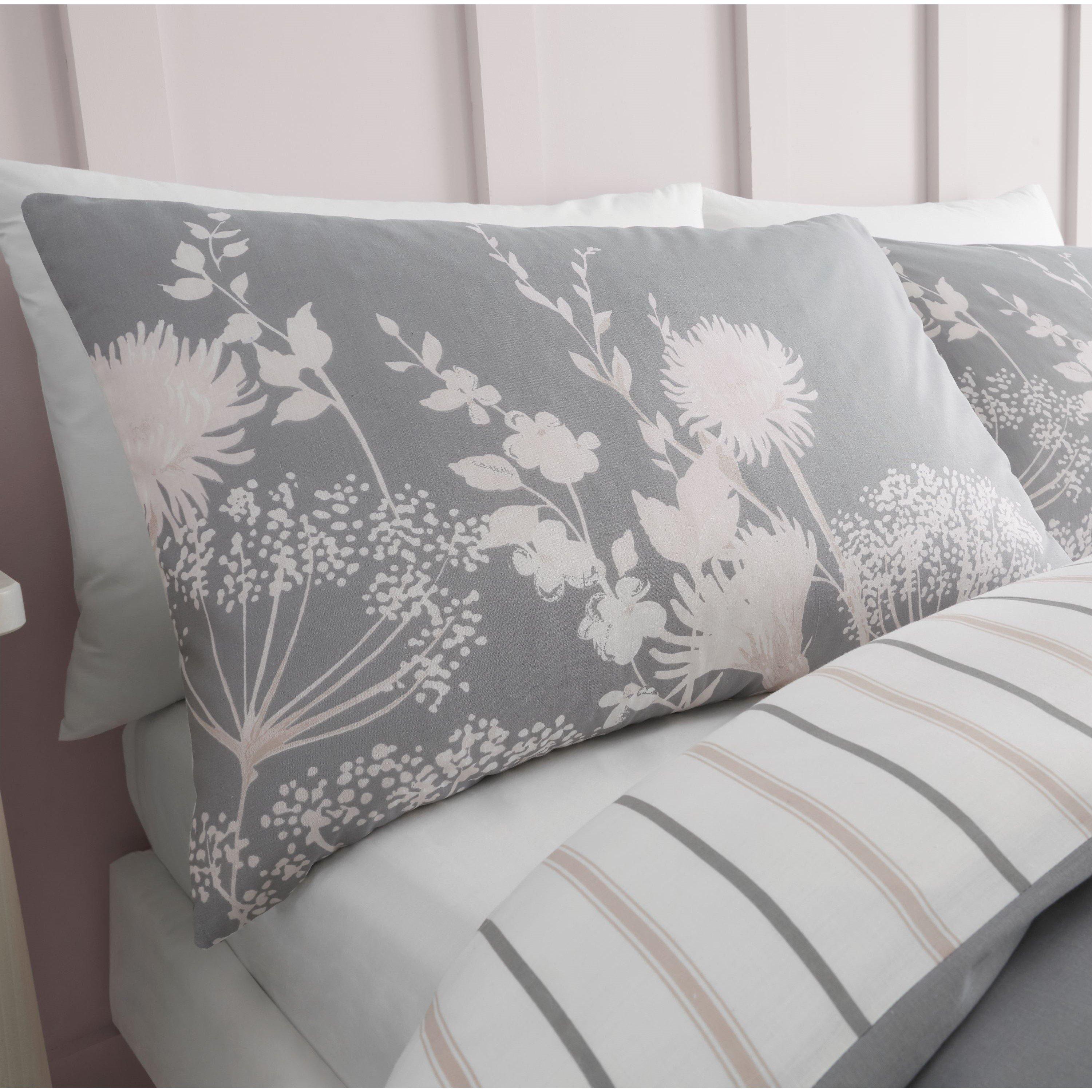 Pink - Catherine Lansfield - Meadowsweet Floral Reversible Duvet Cover Set - 2