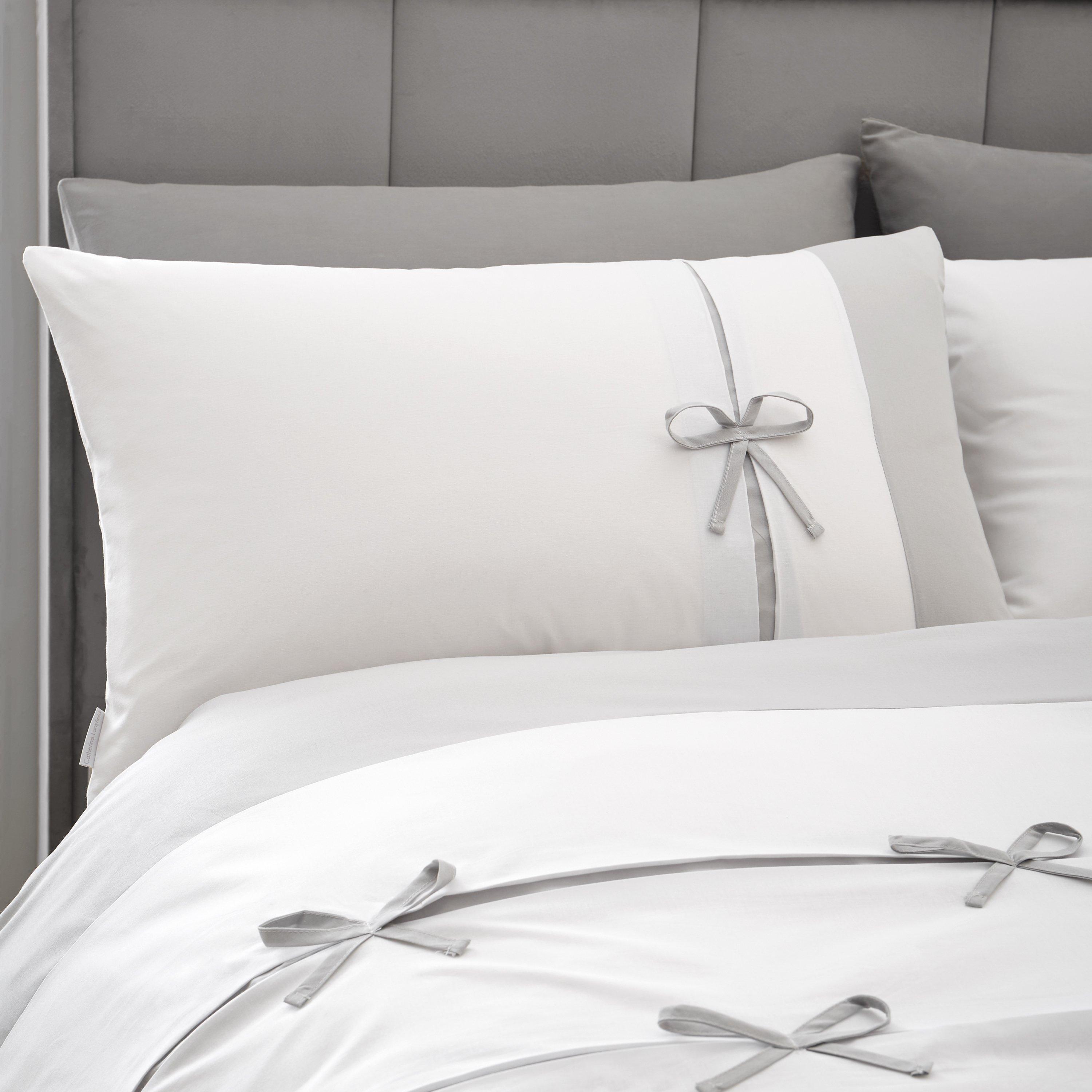 White - Catherine Lansfield - Milo Bow Duvet Cover Set - 2