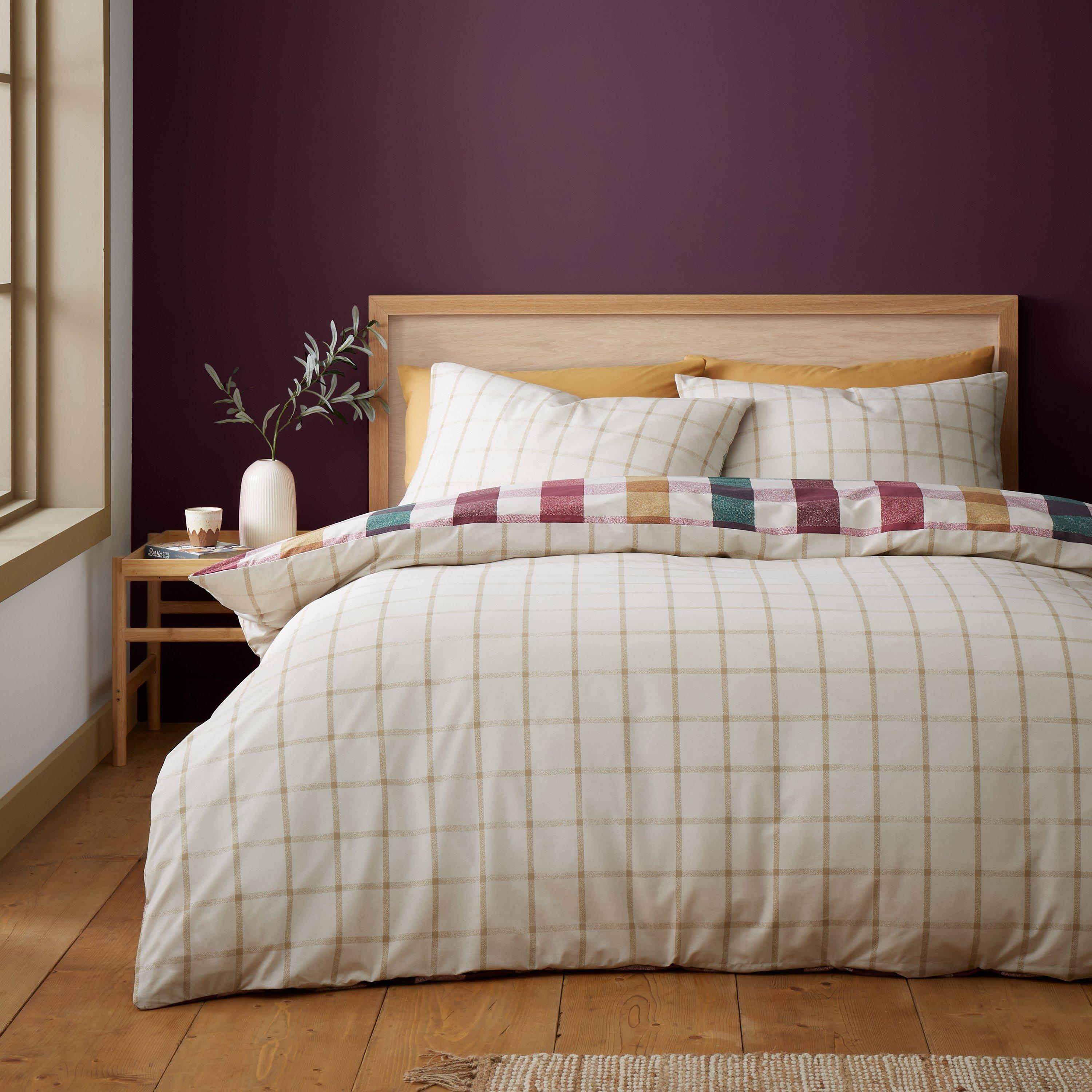 Plum - Catherine Lansfield - Autumn Check Reversible Duvet Cover Set - 2