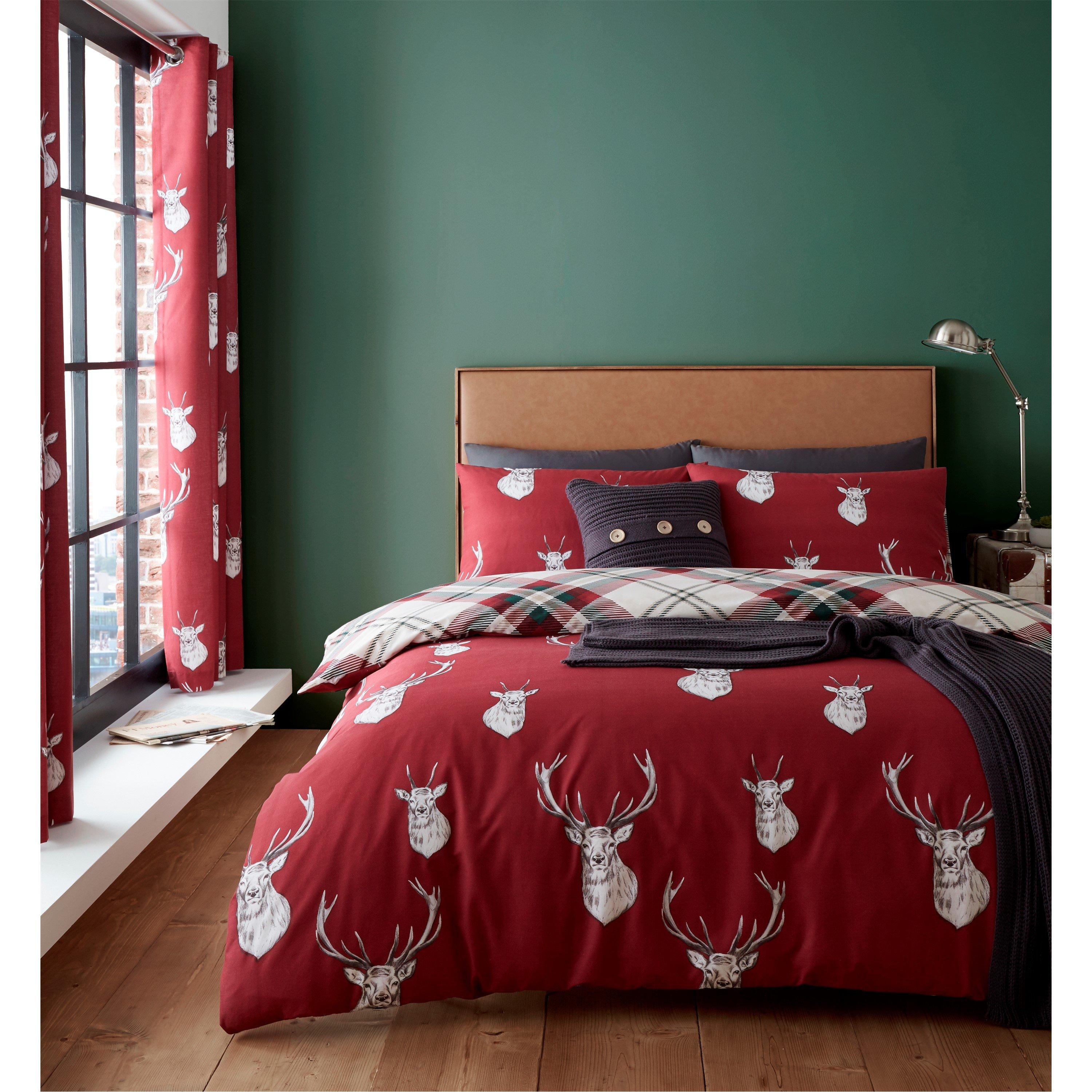 Catherine Lansfield  Munro Stag Check Reversible Duvet Cover Set - Red - Single
