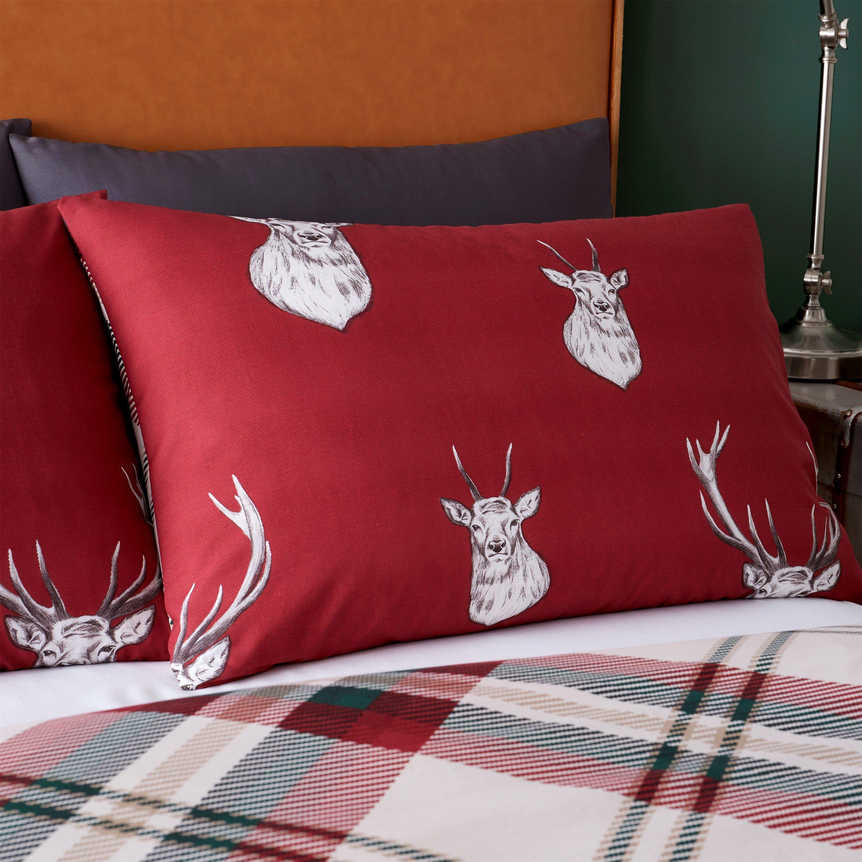 Red - Catherine Lansfield - Munro Stag Check Reversible Duvet Cover Set - 3