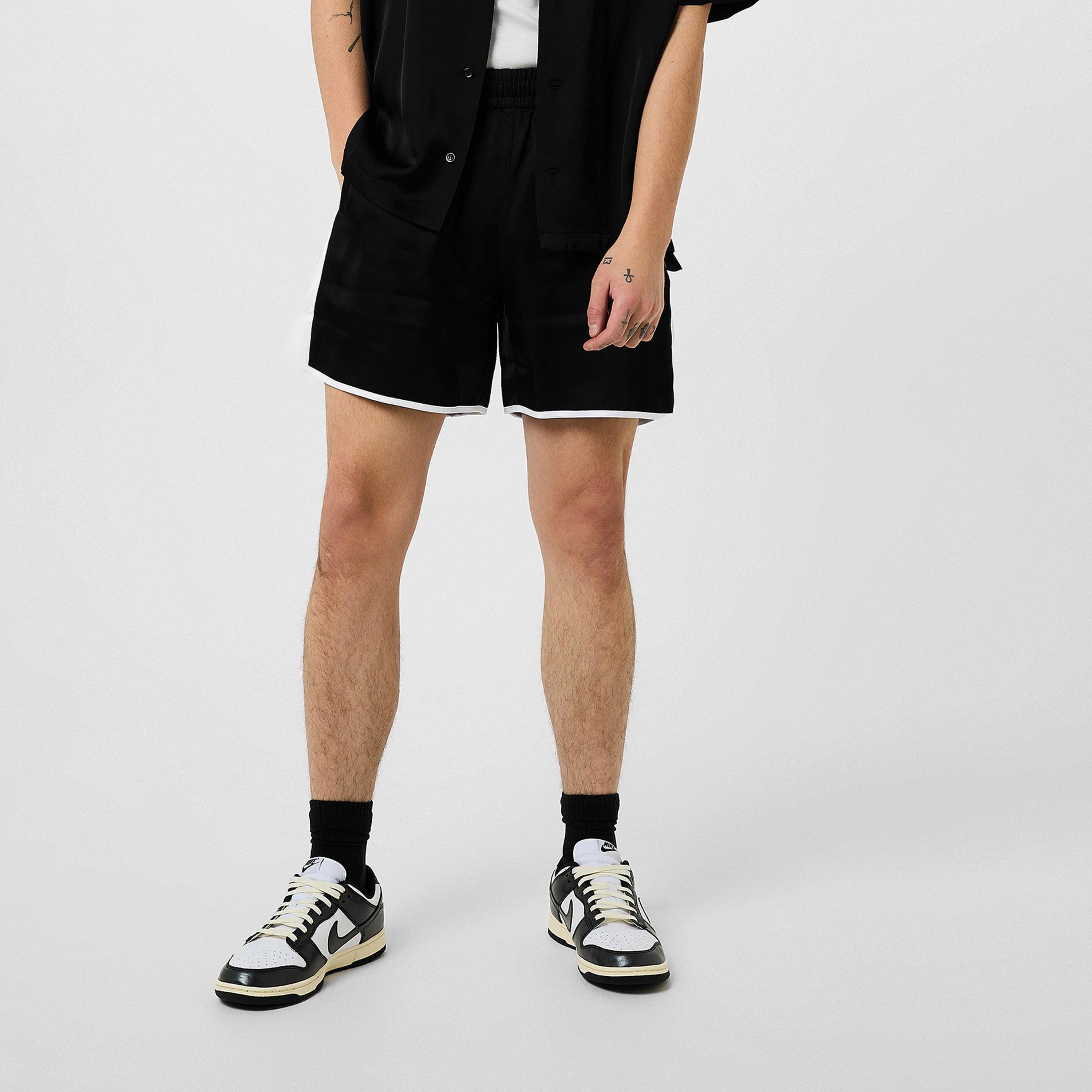 Black - Blue Sky Inn - Waiter Shorts - 3