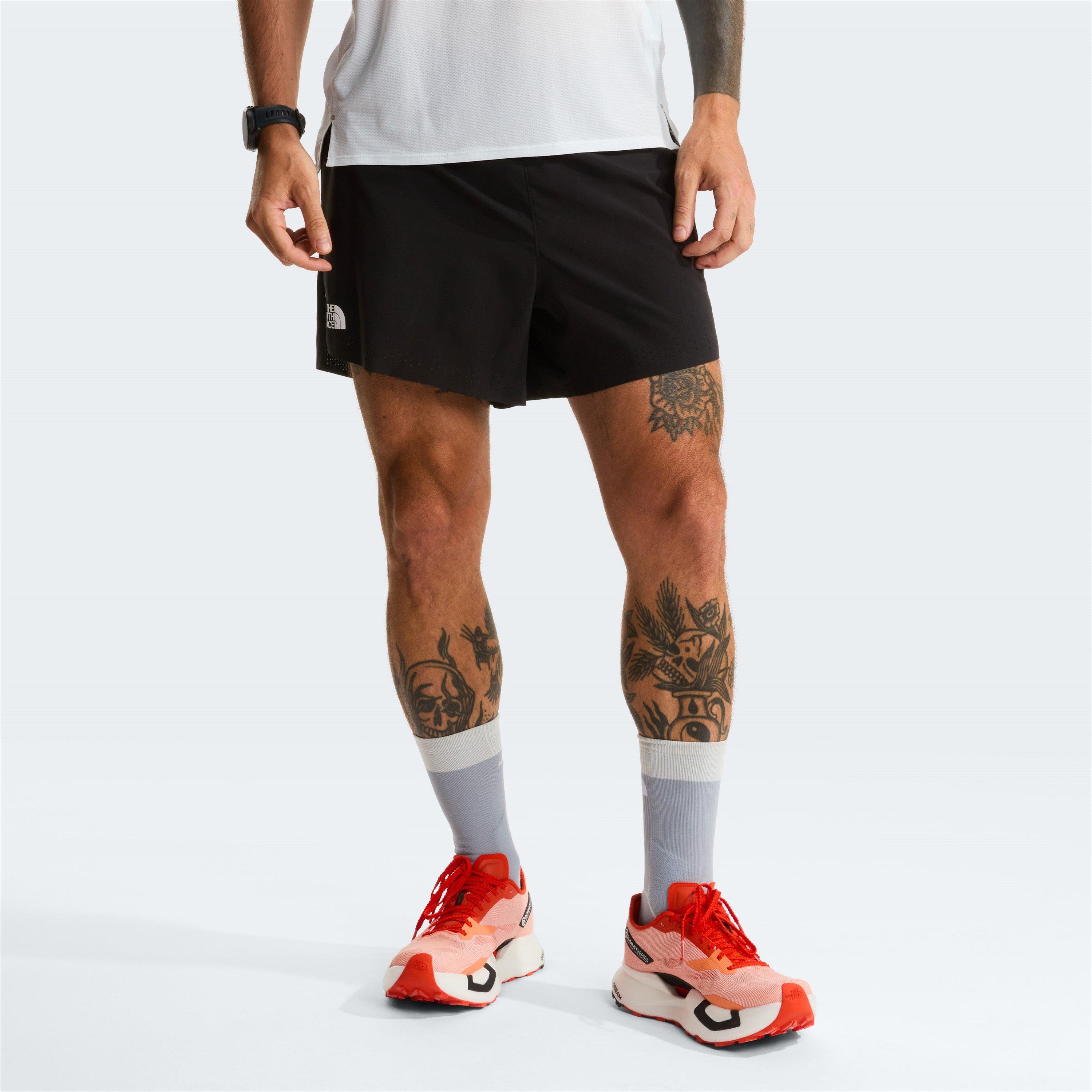 TNF Black - The North Face - Men's Summit Pacesetter Woven Tracksuit Shorts - 3