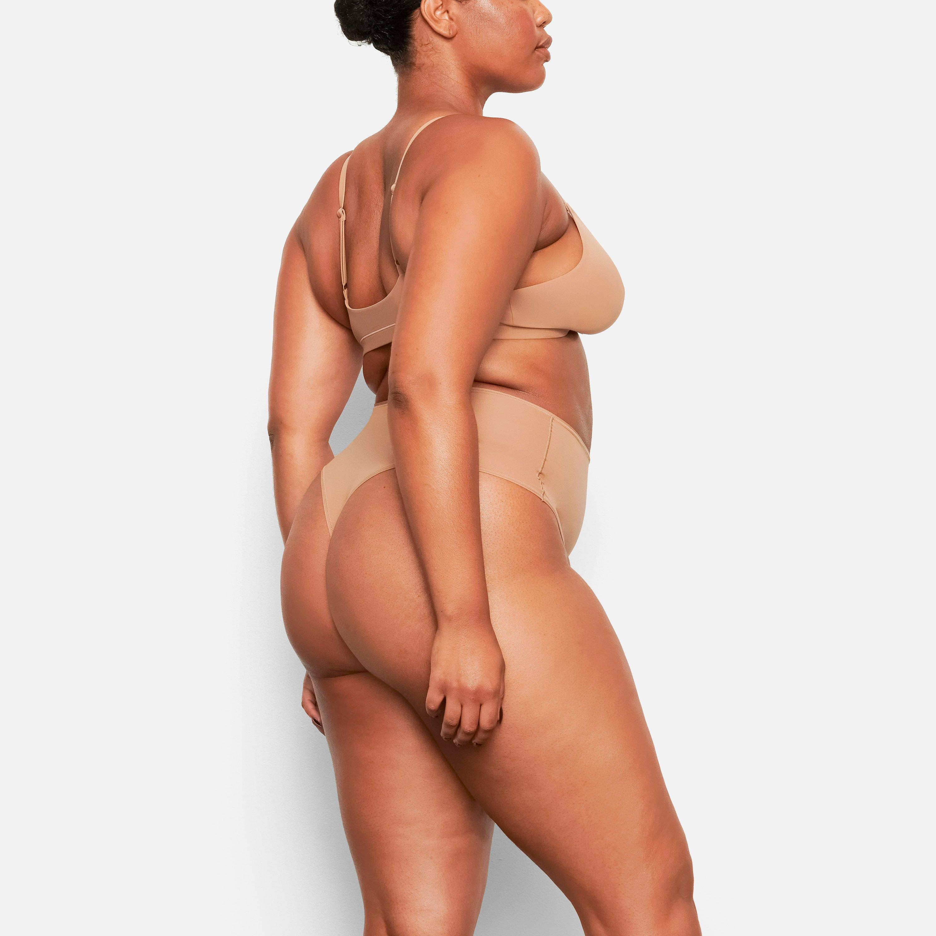 Sienna - SKIMS - Womens Fits Everybody High-Waisted Thong - 4