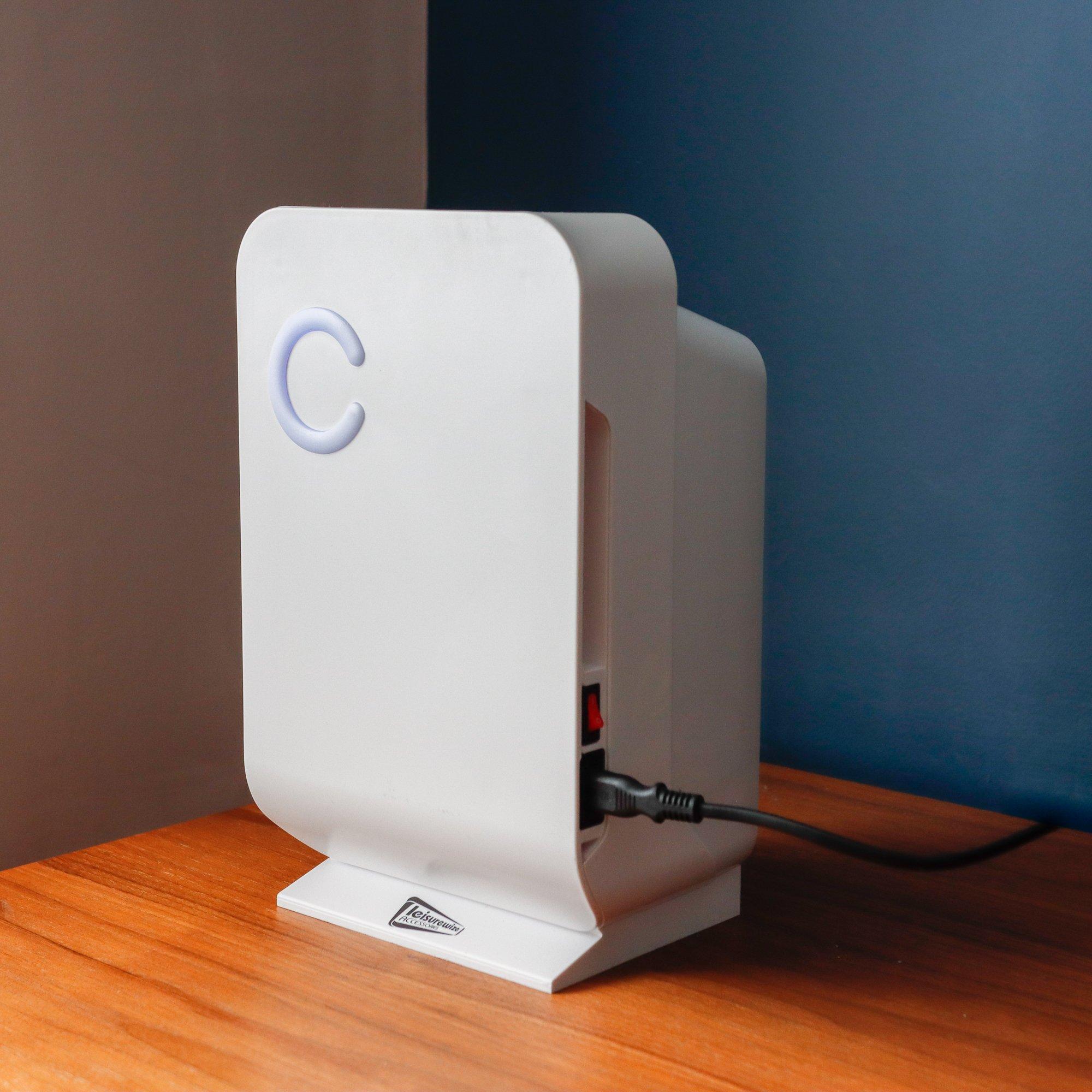 Streetwize  240V Compact Electric Dehumidifier - White