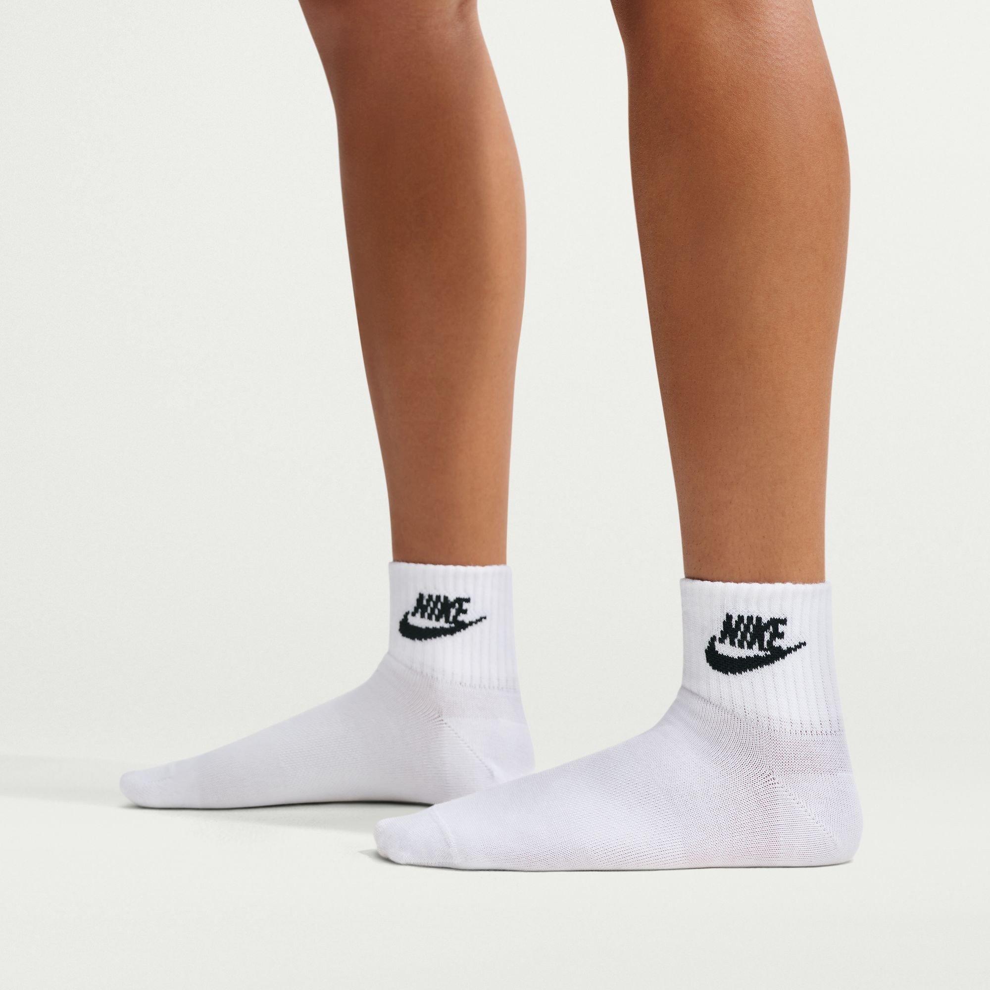 White/Black - Nike - Everyday Essential Adults Ankle Socks 3 Pairs - 3