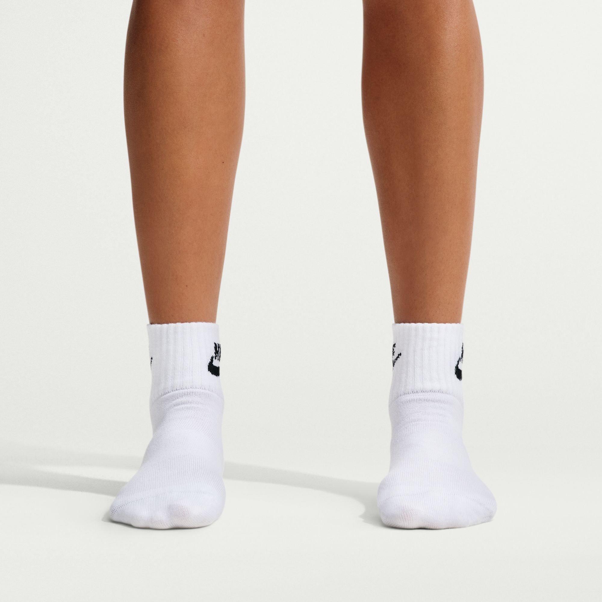 White/Black - Nike - Everyday Essential Adults Ankle Socks 3 Pairs - 6