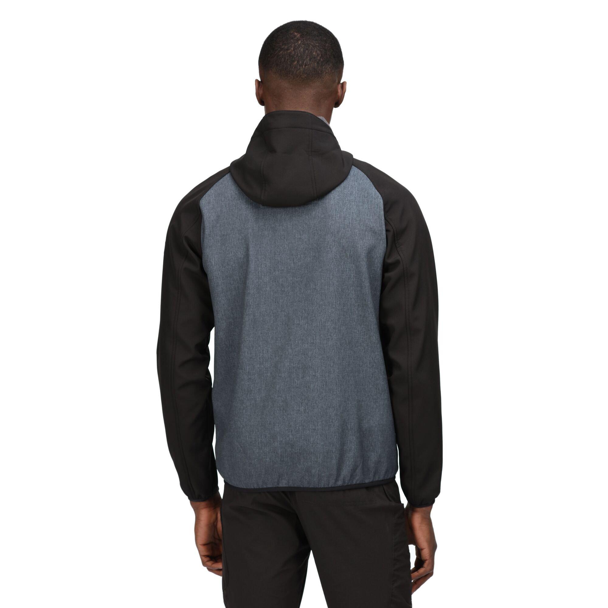 Ashmarl/Blck - Regatta - Men's Arec III Water and Wind Resistant Long Sleeve Hooded Softshell Jacket - 11