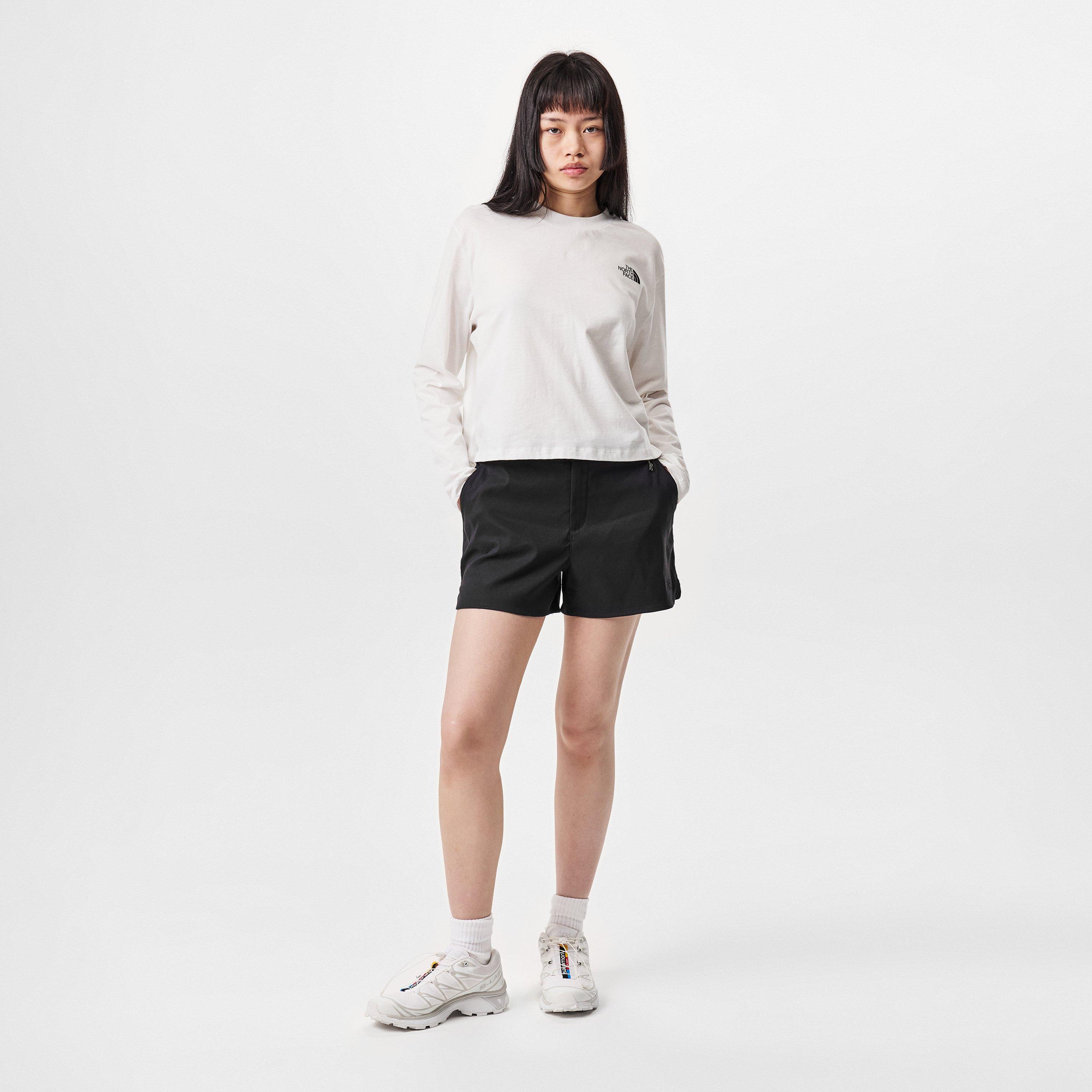 TNF Black - The North Face - Women's Walking Shorts - 6