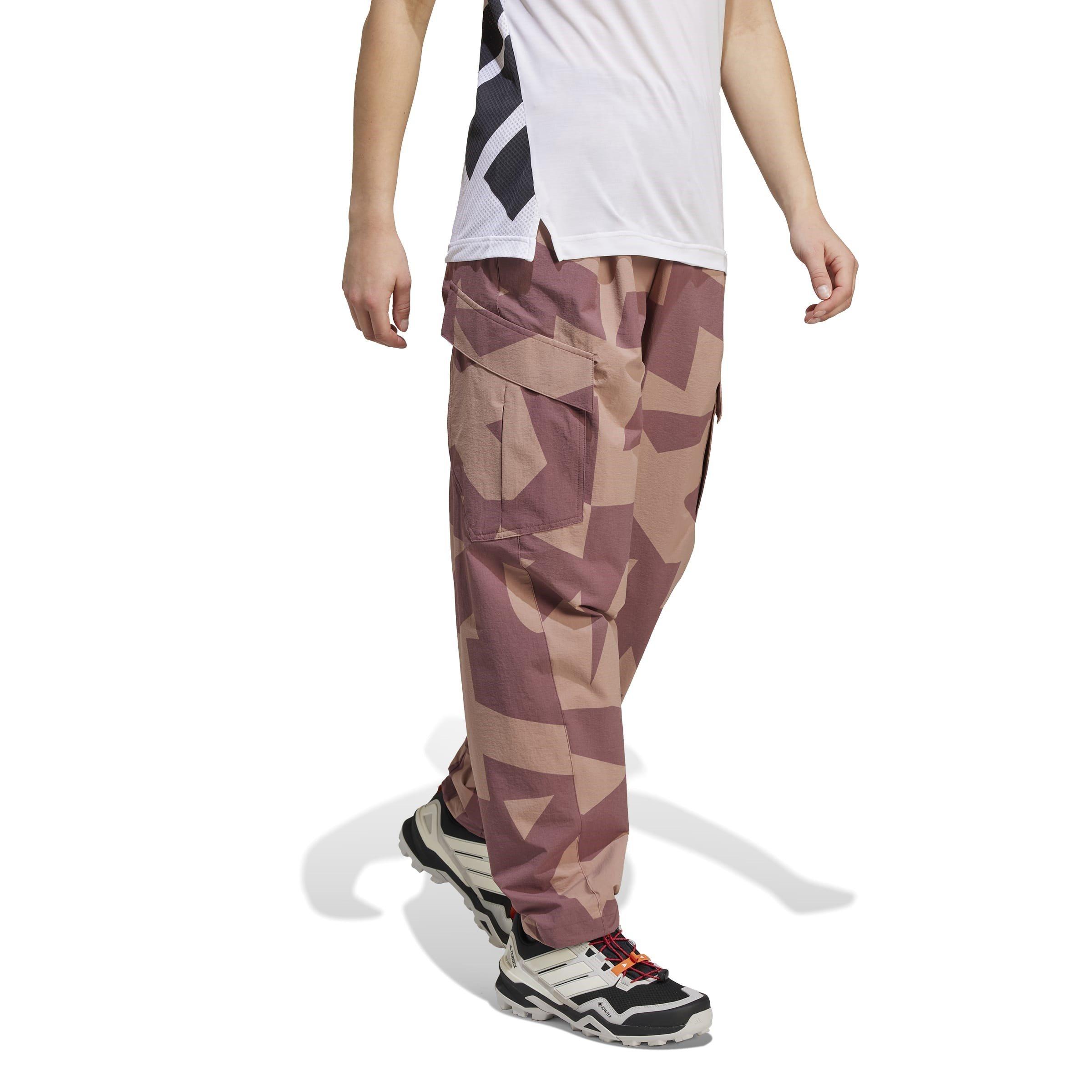 Leises Karmesinrot - adidas - Terrex Xploric Cargo Joggers Printed Womens - 4