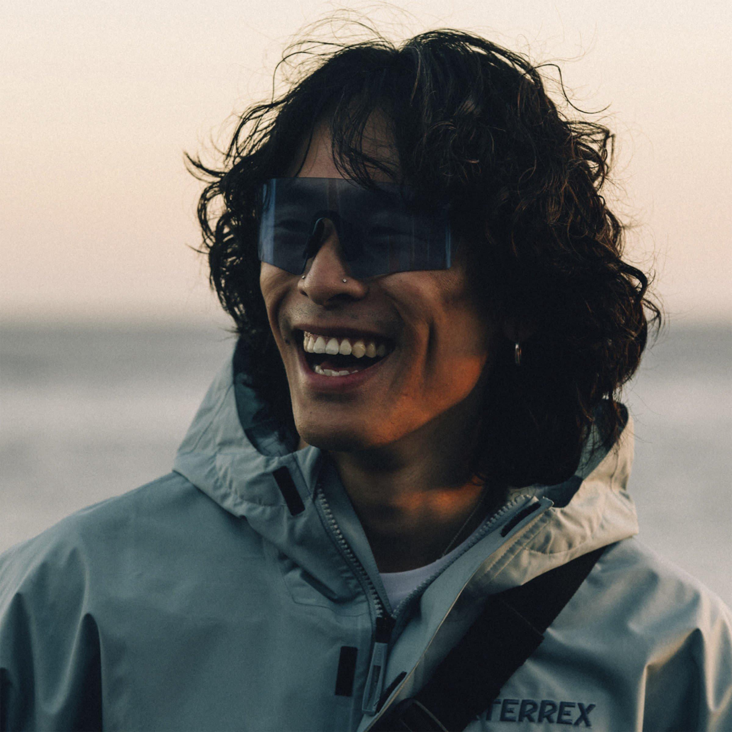 Magisches Grau - adidas - Terrex Xploric 2.5L Anorak Mens - 8