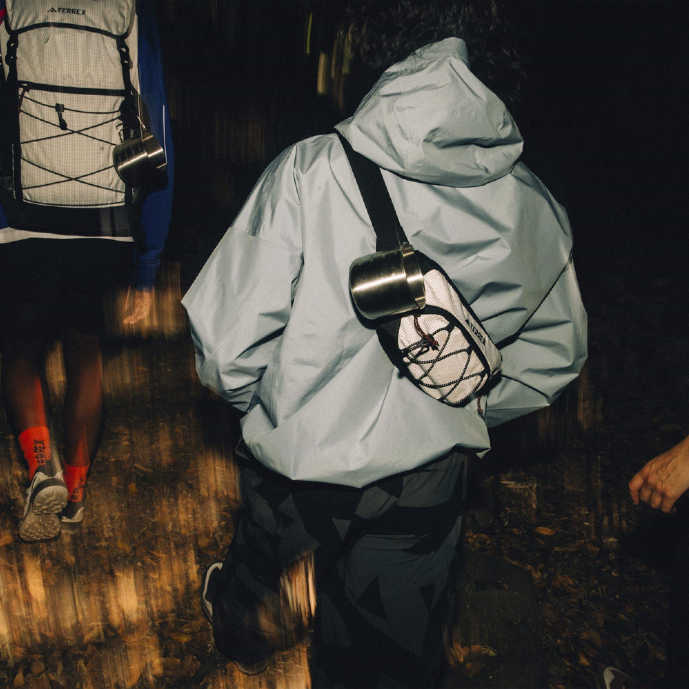 Magisches Grau - adidas - Terrex Xploric 2.5L Anorak Mens - 9