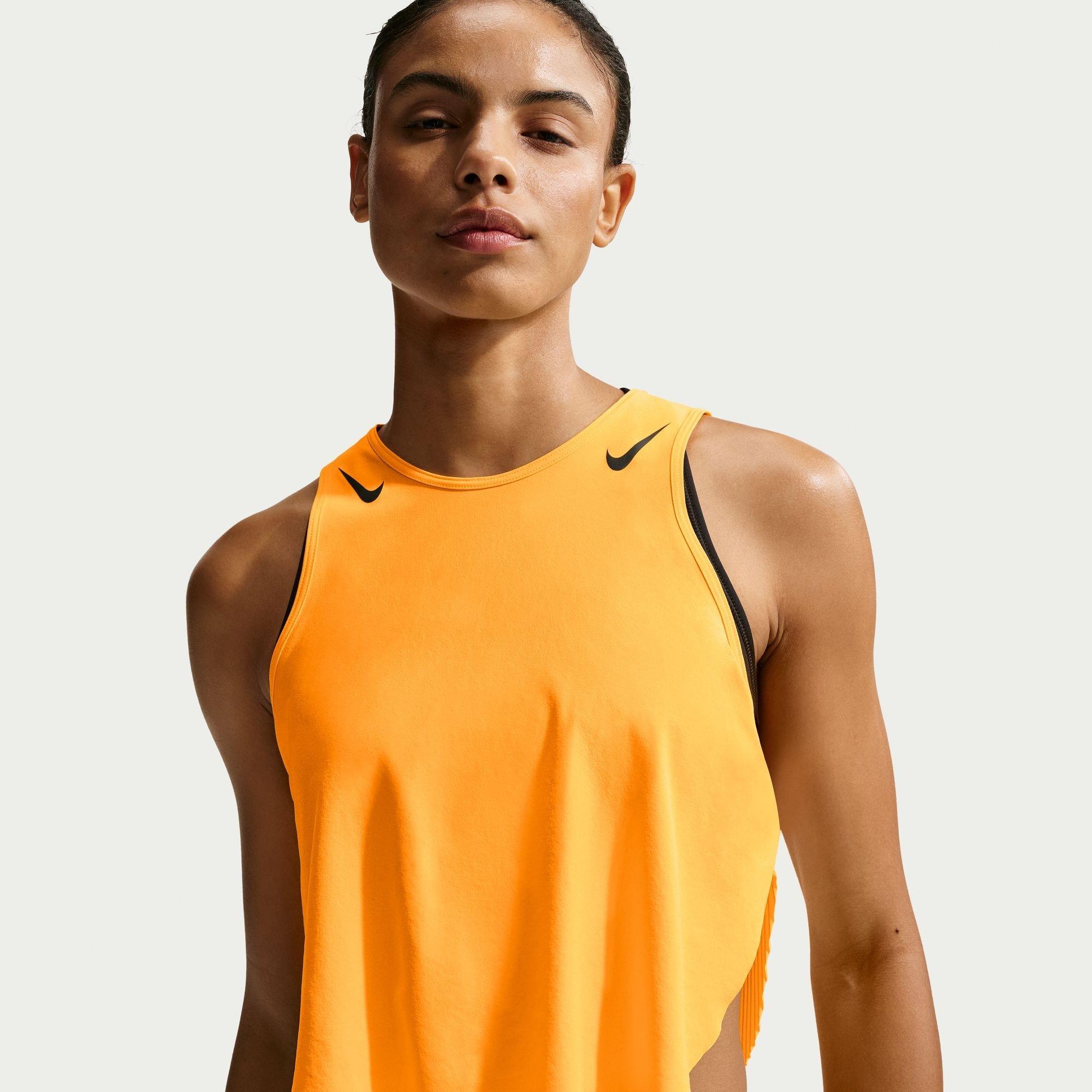Nike Women's As Crop Tank Top - Citron Pulse - 12 (M)