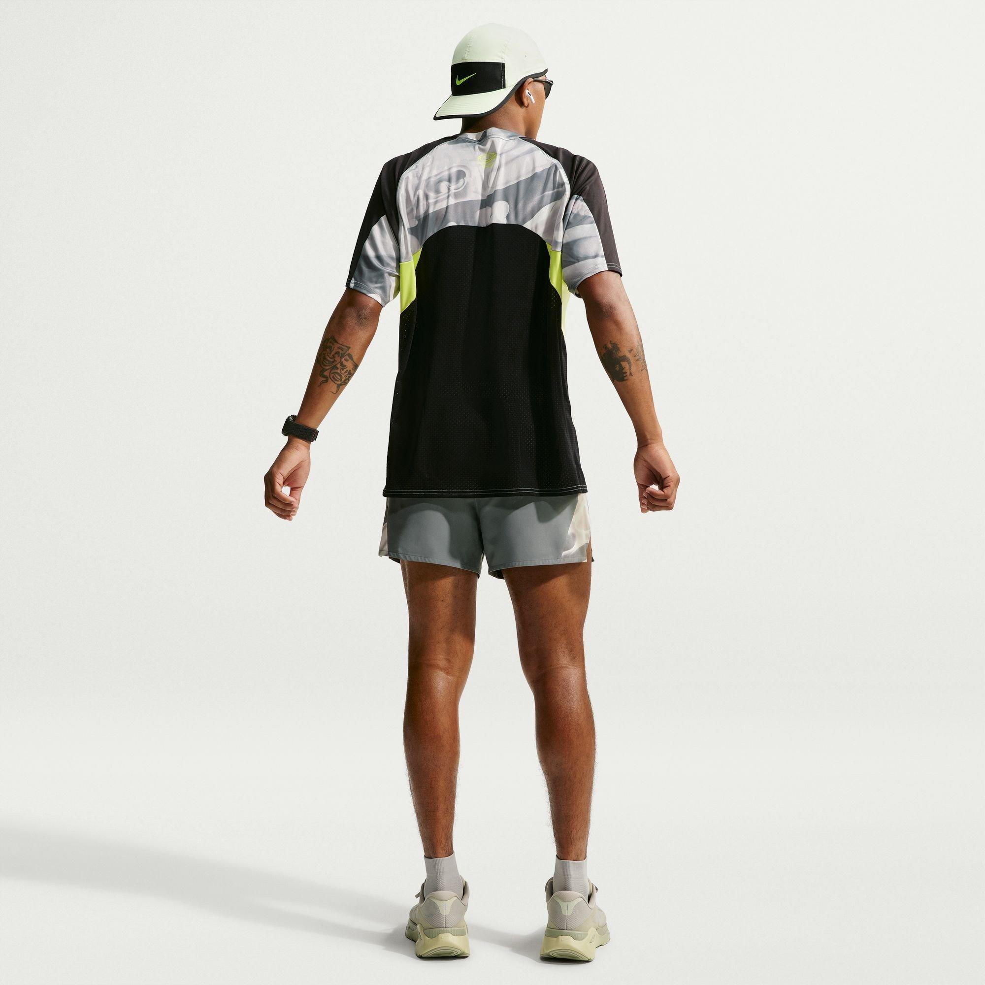 Smoke Grey/Blk - Nike - Nike Disrupt Running Sn64 - 6