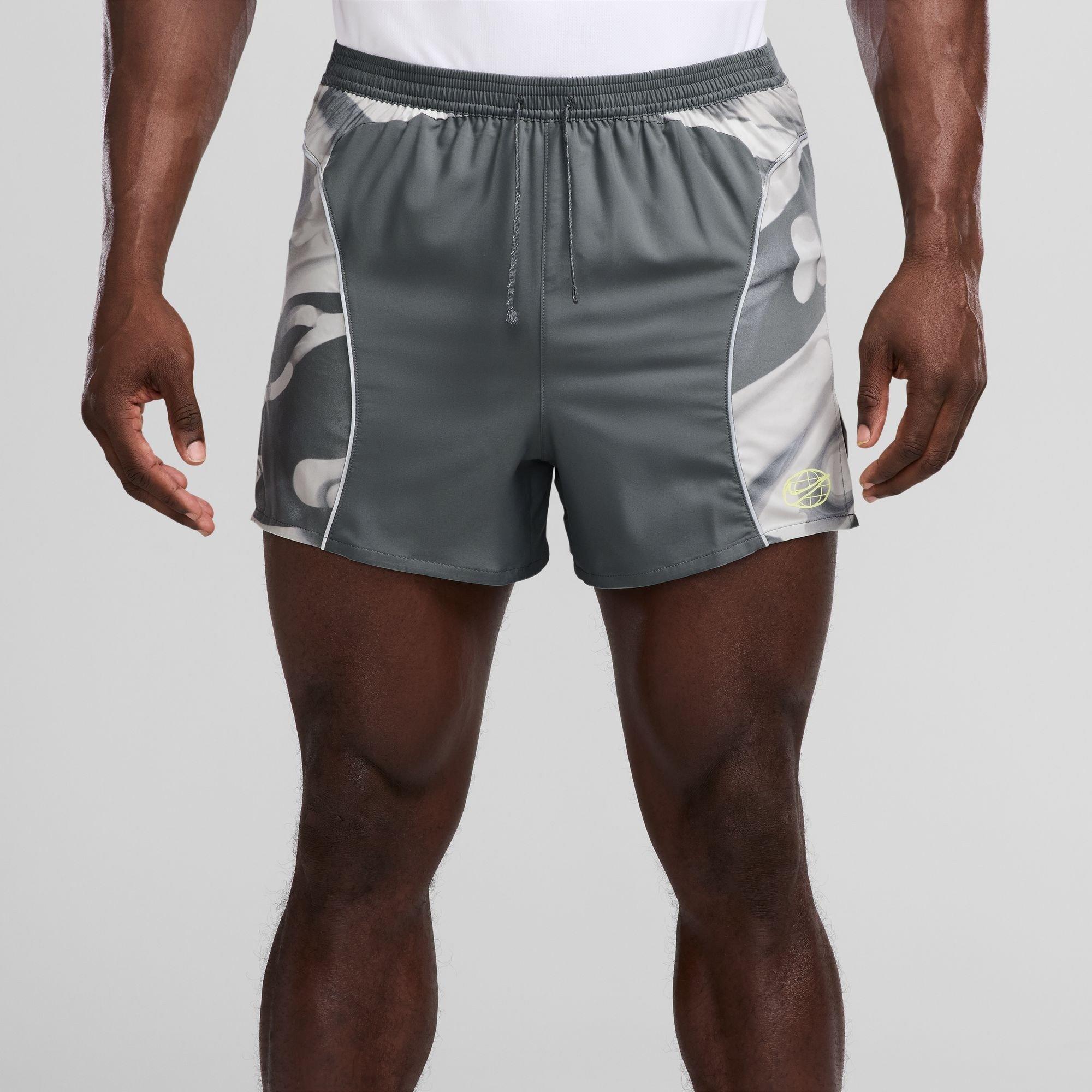 Rook Grijs/Zwart - Nike - Nike Disrupt Running Sn64 - 1