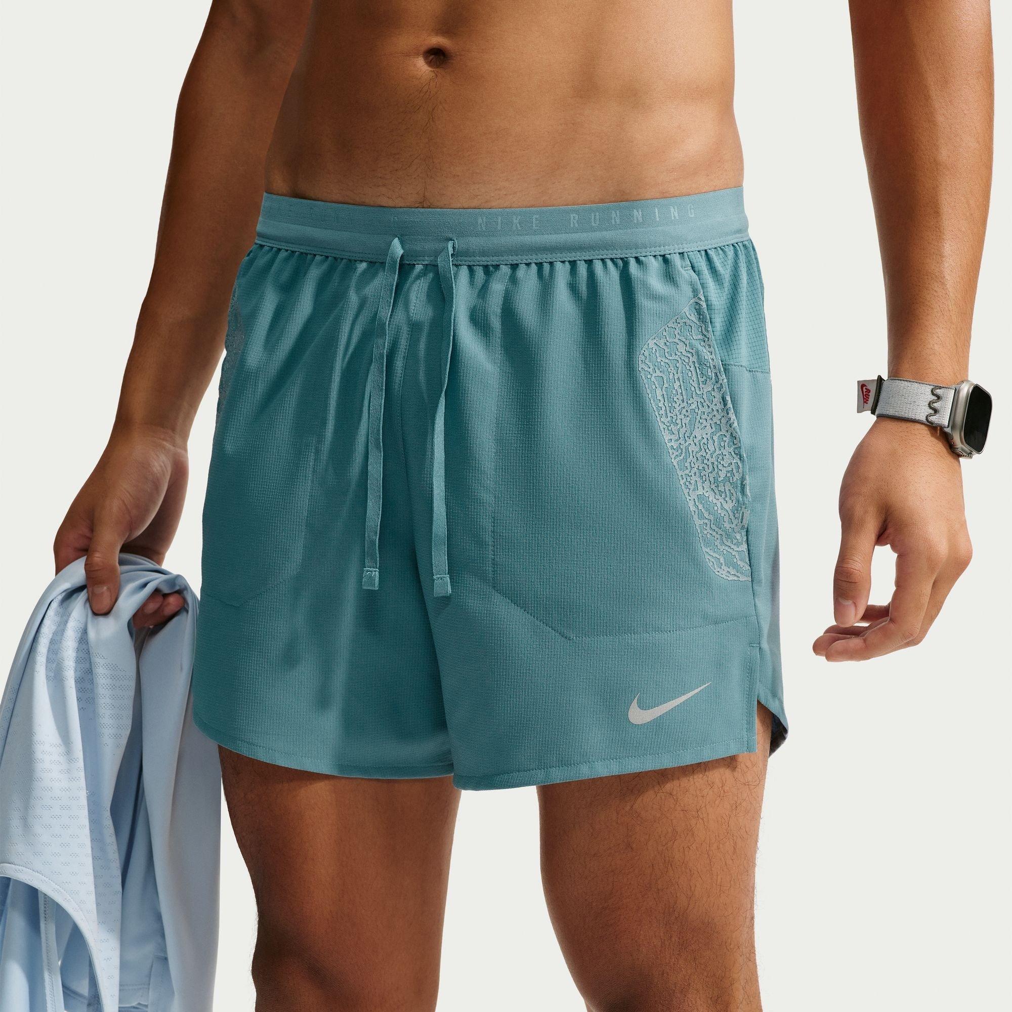 Nike Stride W Short Sn64