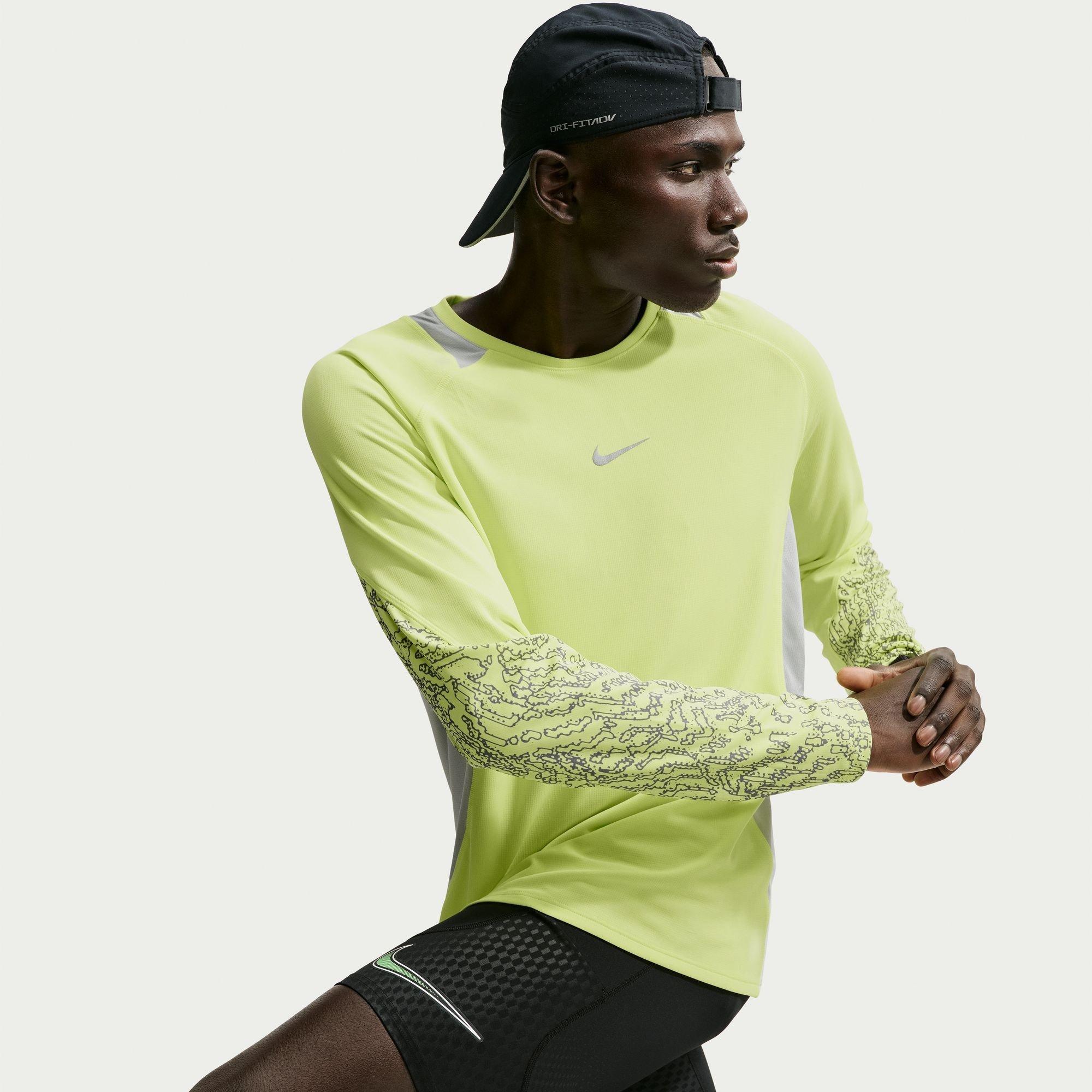 Lemon Twist - Nike - Nike Stride W LS T Sn64 - 1