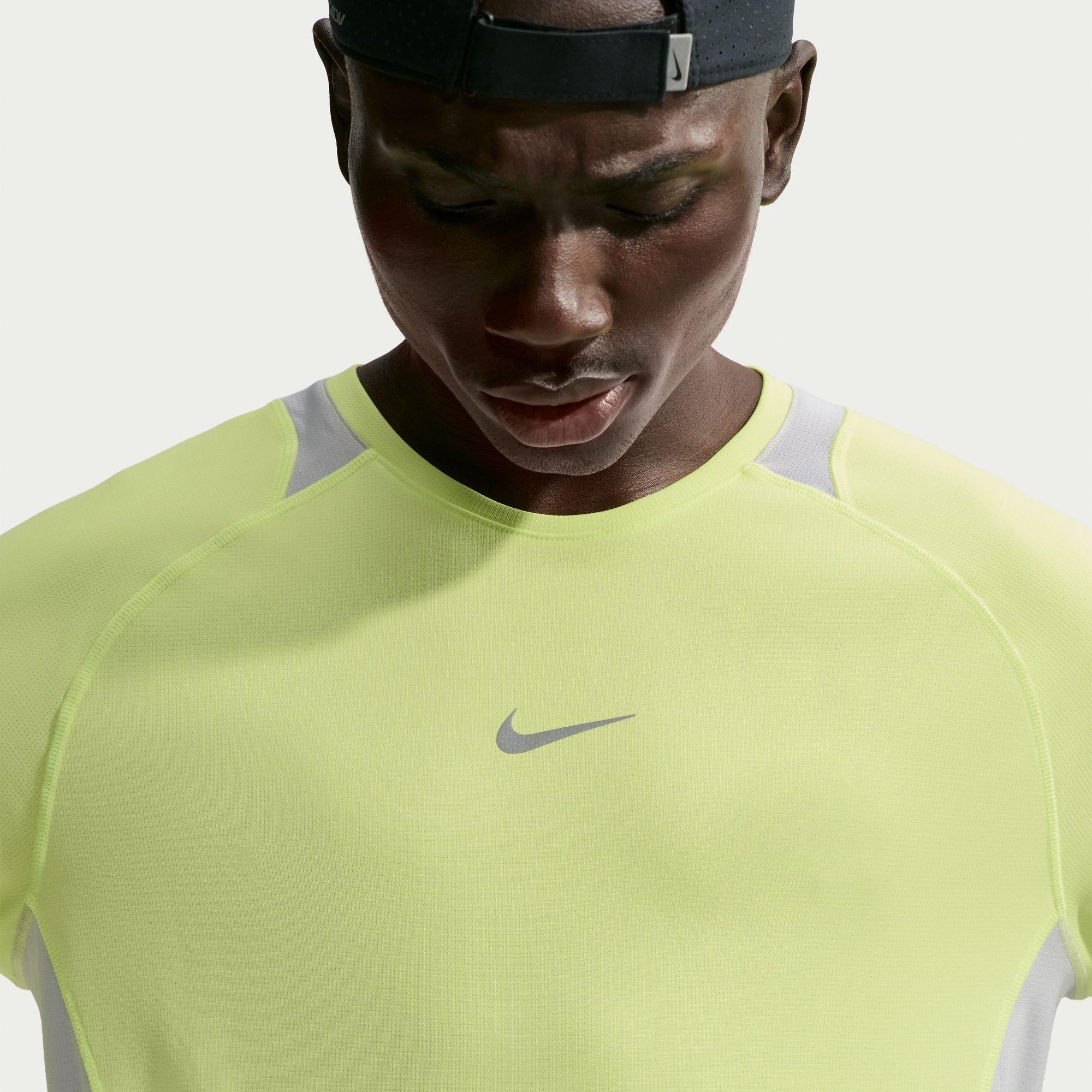 Lemon Twist - Nike - Nike Stride W LS T Sn64 - 3