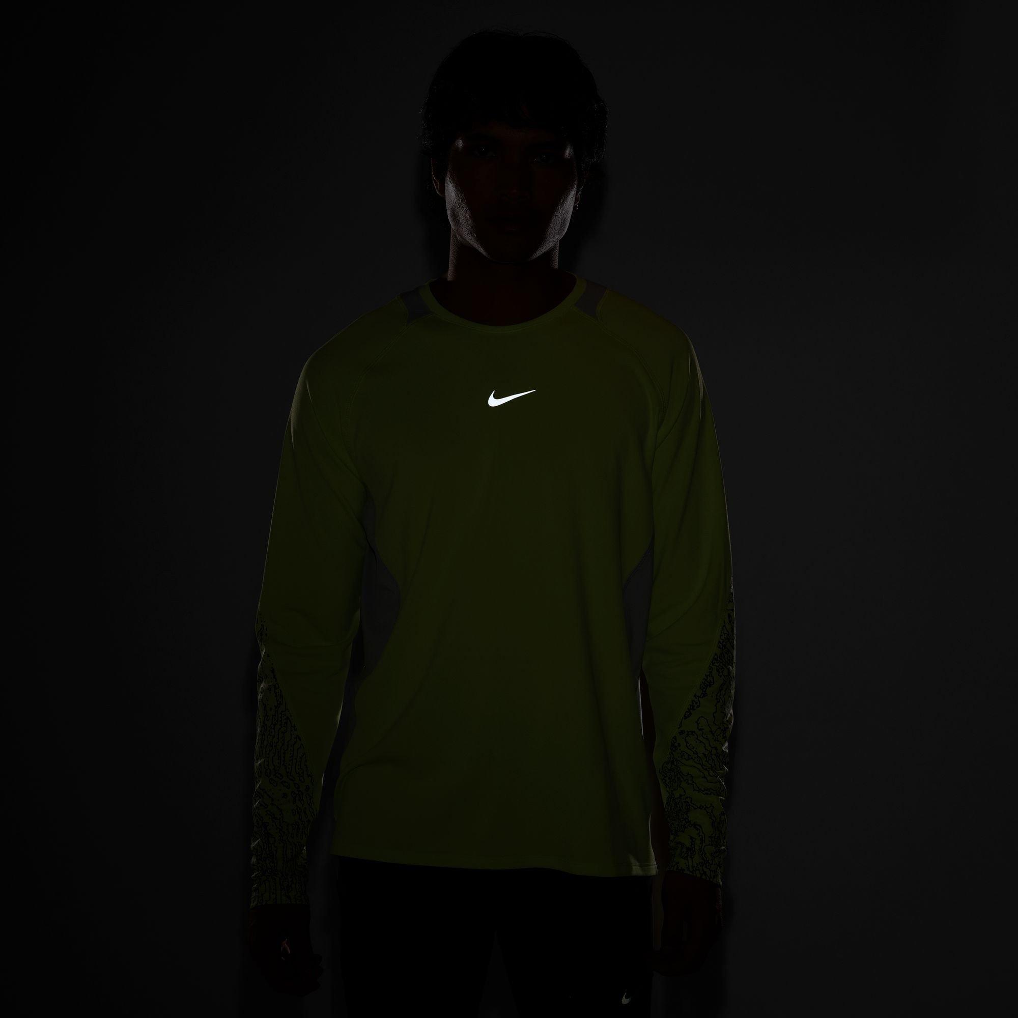 Lemon Twist - Nike - Nike Stride W LS T Sn64 - 4