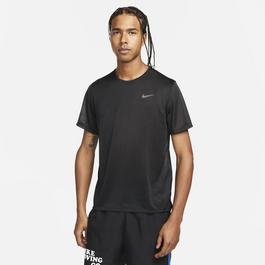 Nike Dri-FIT Miler Men's Short-Sleeve Thong Vikki Top