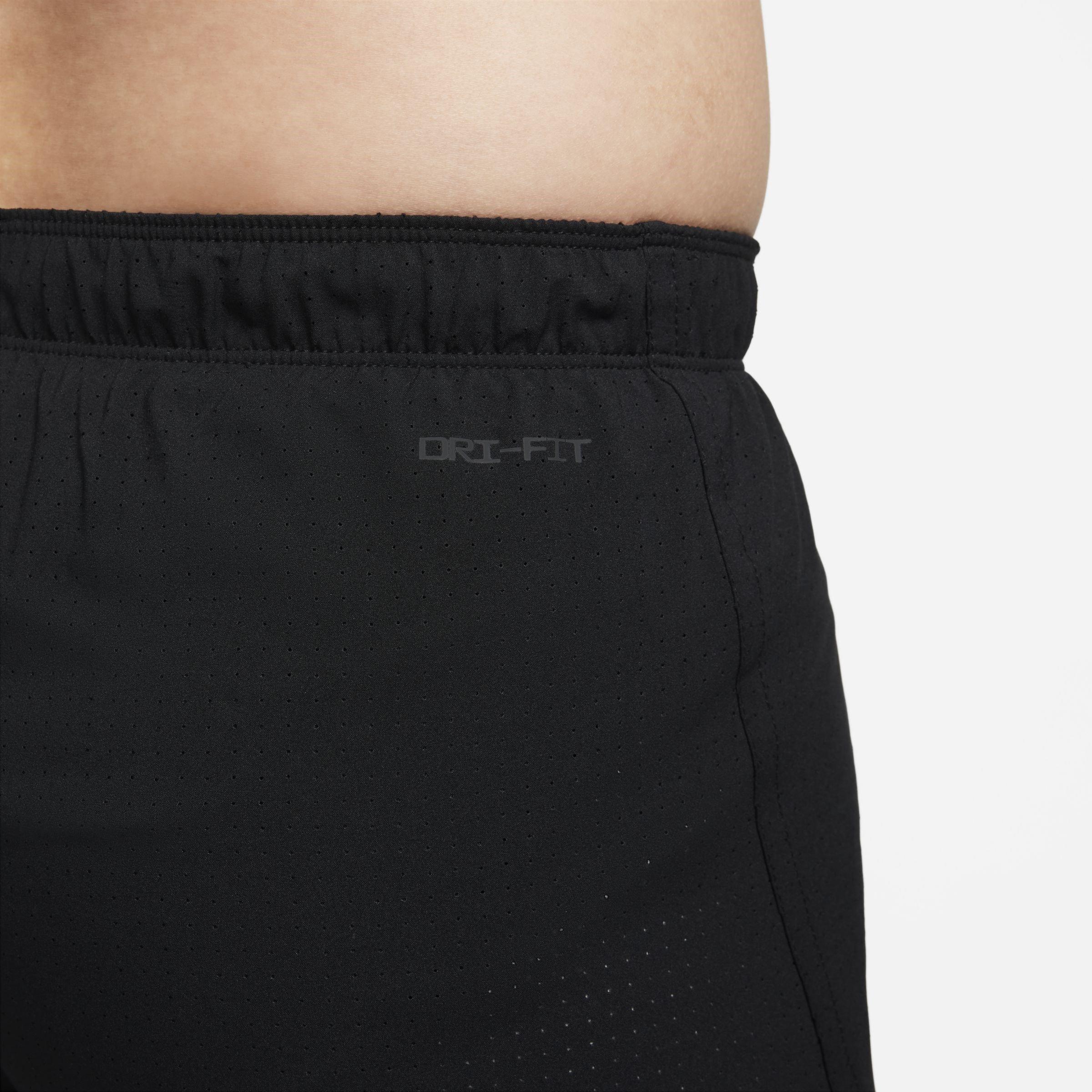 Black/R.Silver - Nike - Fast Mens Dri-FIT Brief-Lined Running Shorts - 8