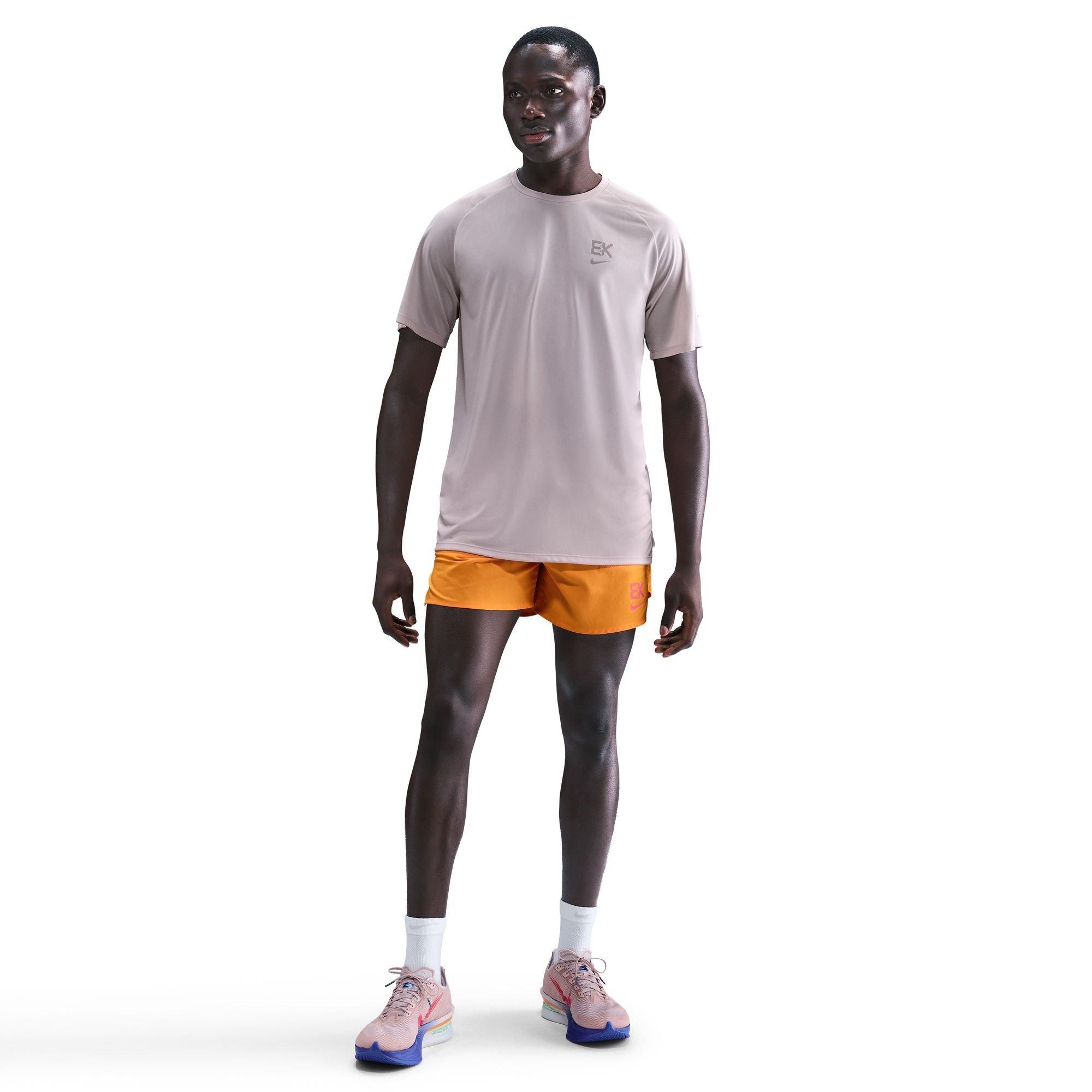 Silt Red - Nike - EK SS Tee Sn54 - 3