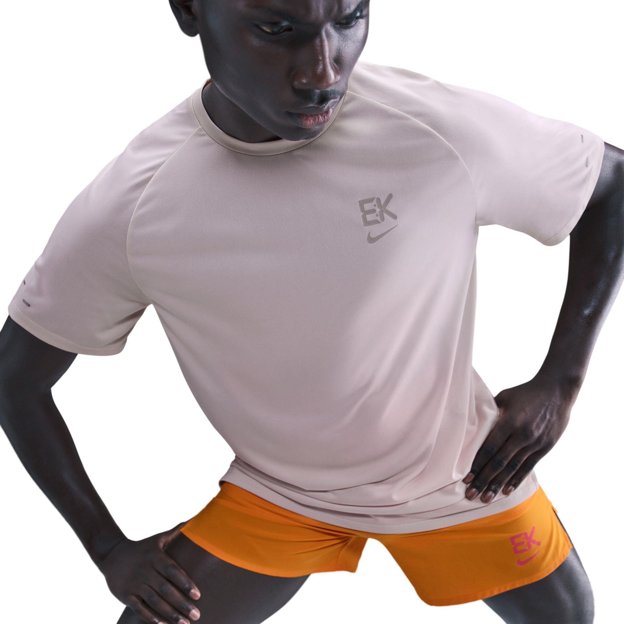 Silt Red - Nike - EK SS Tee Sn54 - 5