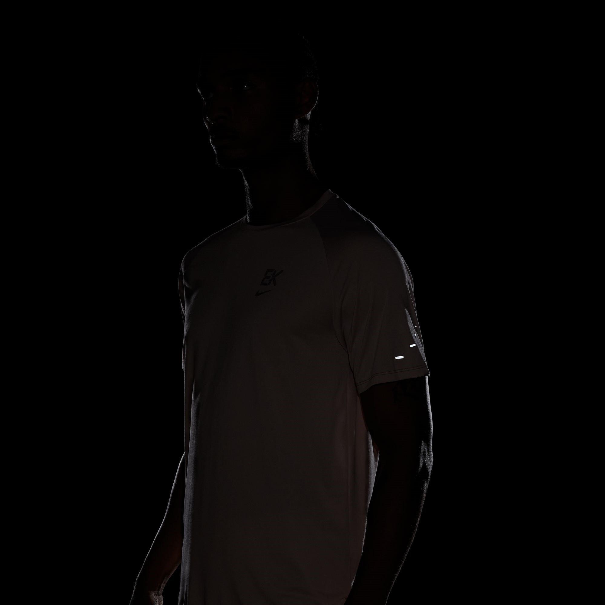 Silt Red - Nike - EK SS Tee Sn54 - 6