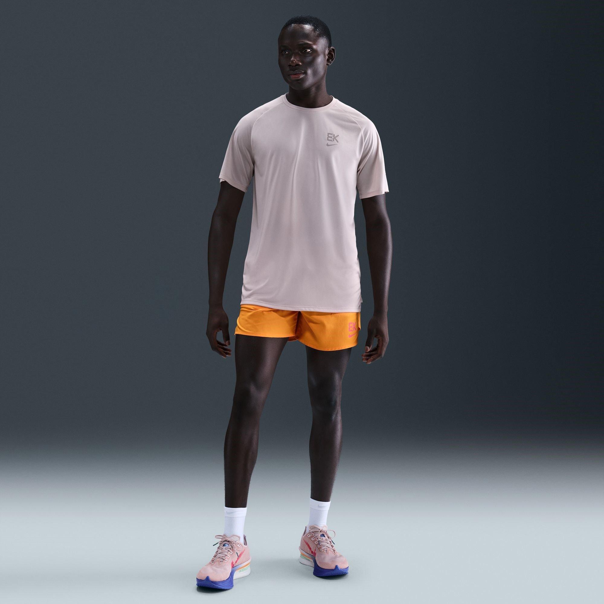 Silt Red - Nike - EK SS Tee Sn54 - 7