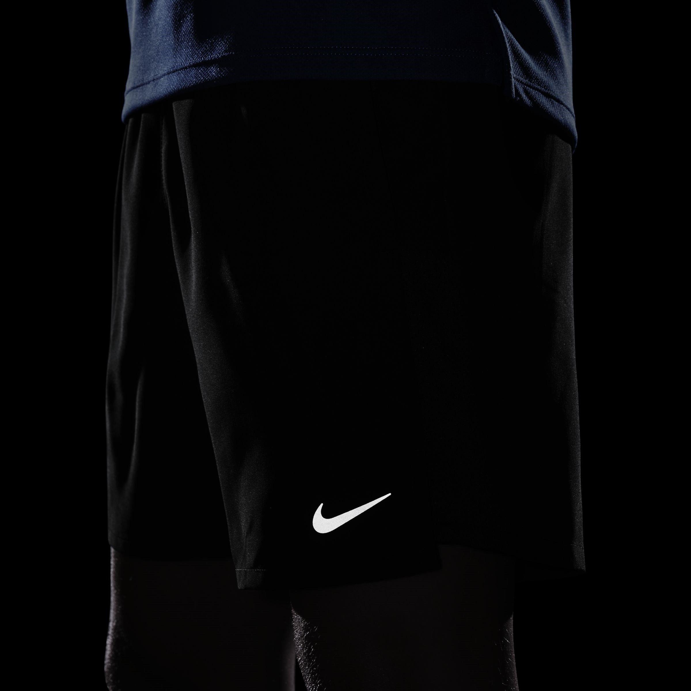 Sort - Nike - Dri-FIT Challenger Big Kids' (Boys') Training Shorts - 8