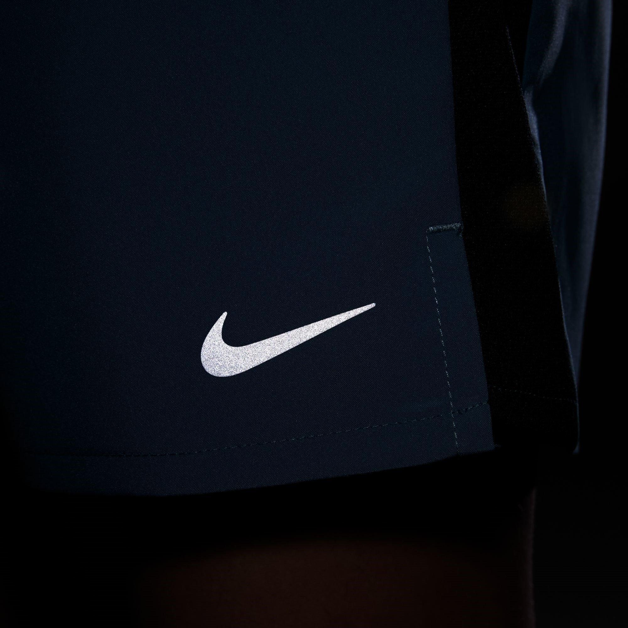 Bleu fumé - Nike - Dri-FIT Challenger Big Kids' (Boys') Training Shorts - 10