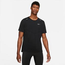 Nike Dri-FIT Rise 365 Men's Short-Sleeve running perforated Top