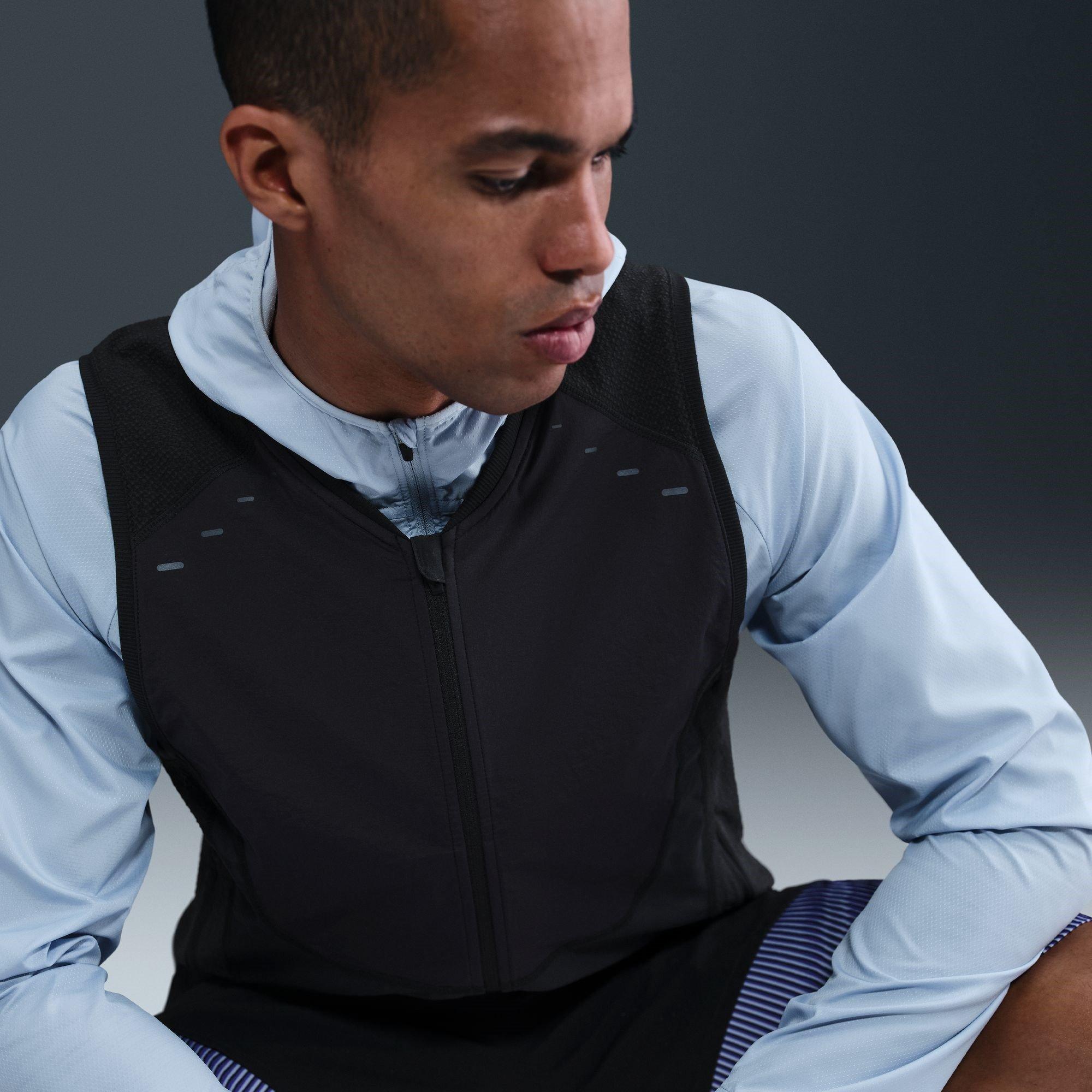 Nero - Nike - Dfadv Run Vest Sn54 - 11