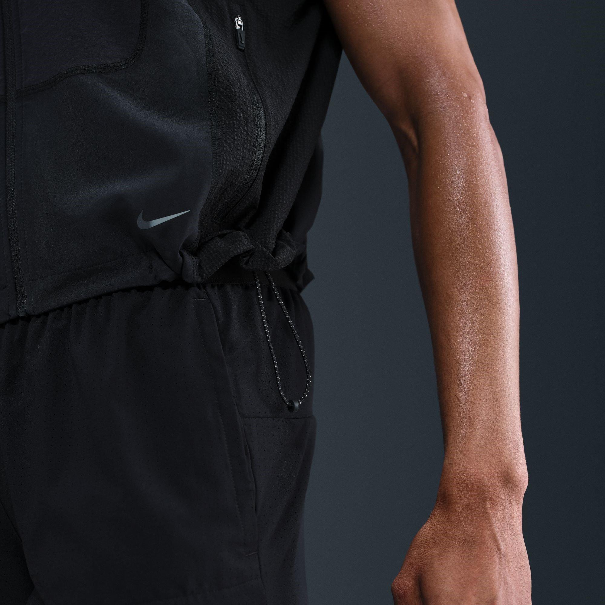 Nero - Nike - Dfadv Run Vest Sn54 - 12