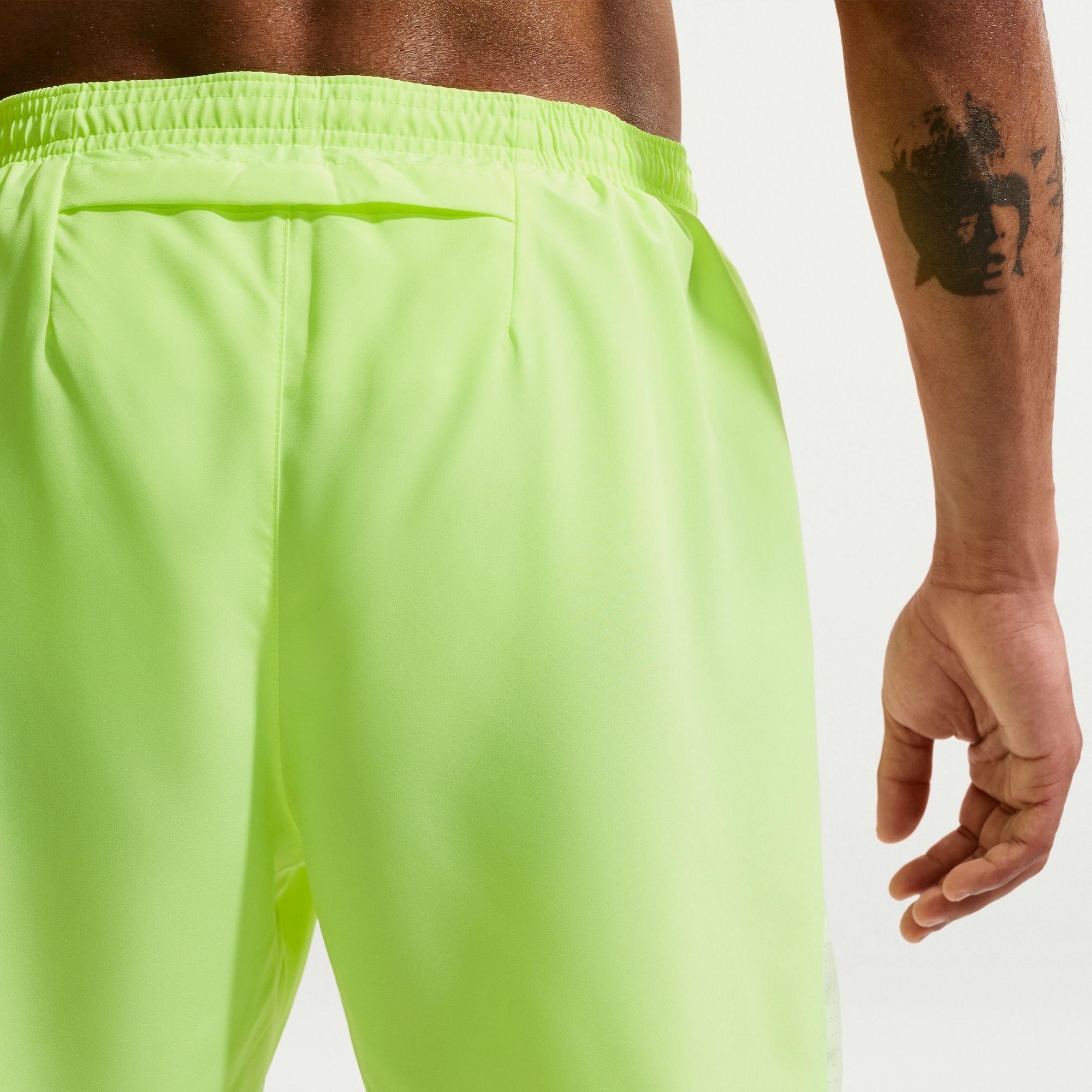 Volt Ice - Nike - Nike Miler 7in Short Sn00 - 2