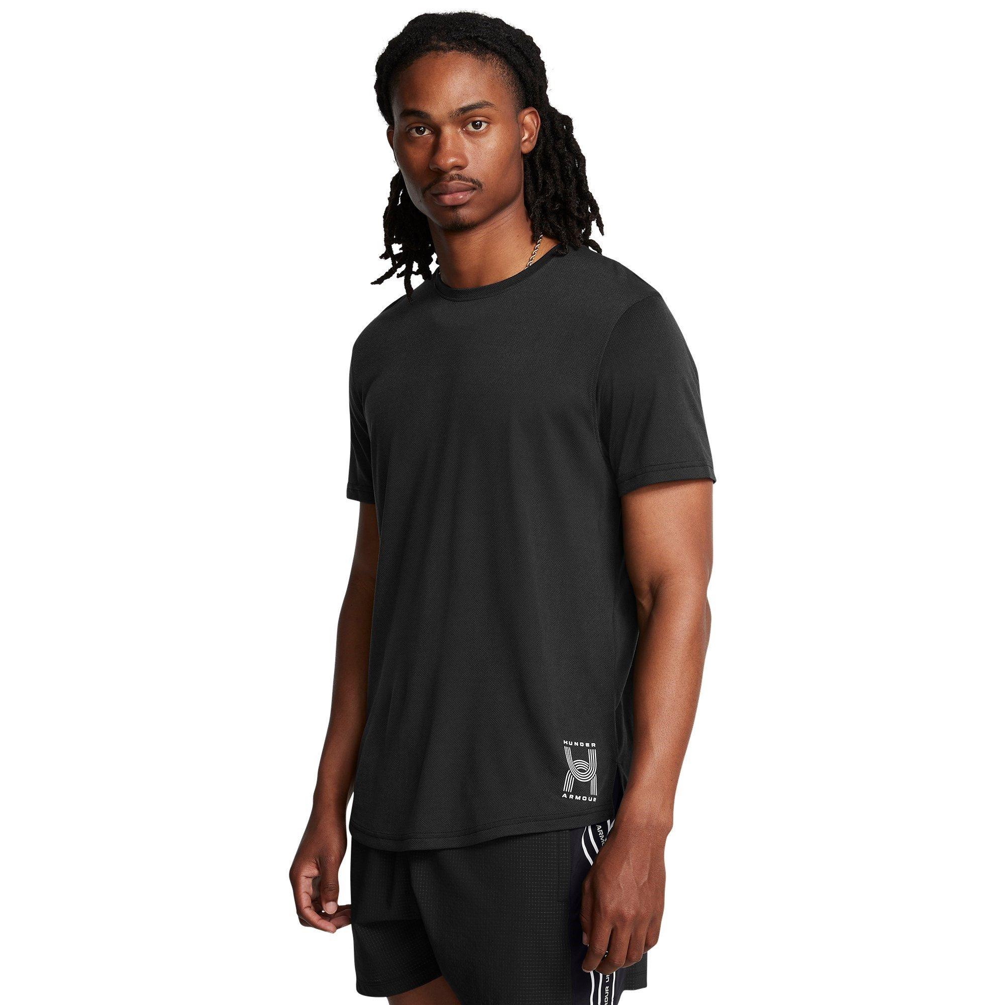 Crna - Under Armour - Run Anywhere Short-Sleeve Performance Top - 2