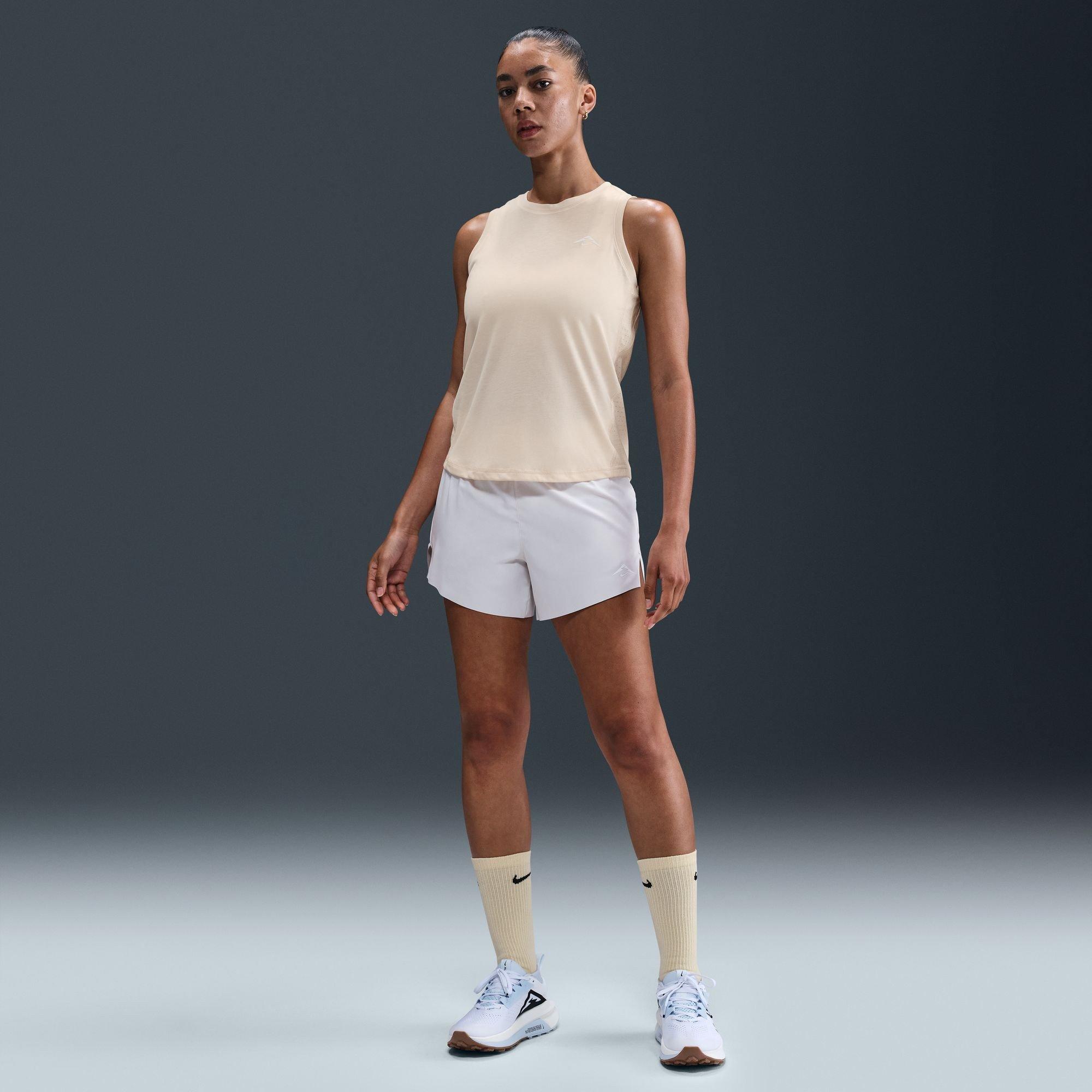 Pearl White/Sum - Nike - Nike W Nk Trail Df T Ld99 - 7
