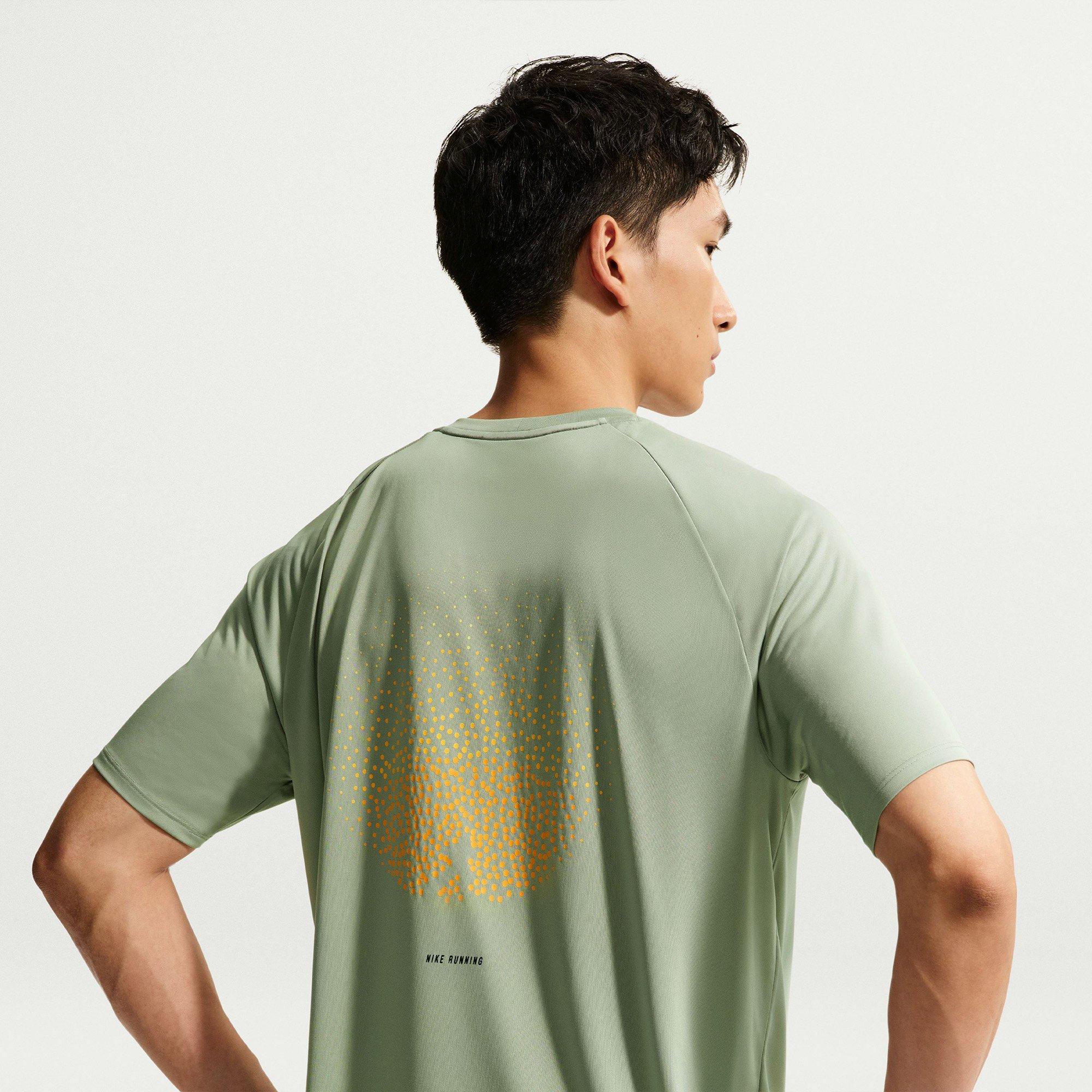 Jade Horizon - Nike - Men's Stride Short Sleeve Performance Running Top - 4