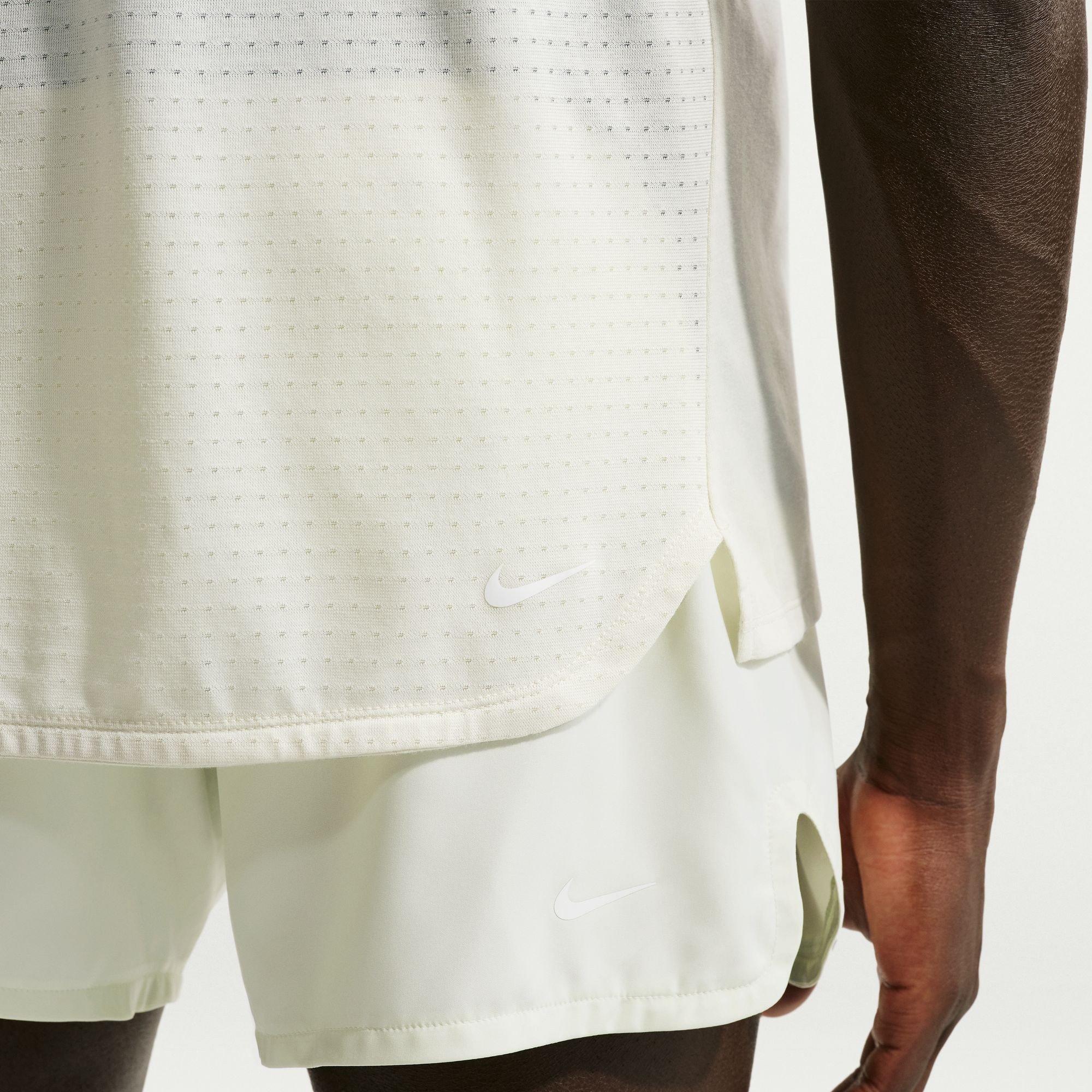 Meerglas/Blau - Nike - Men's Short Sleeve Performance Running Top - 4