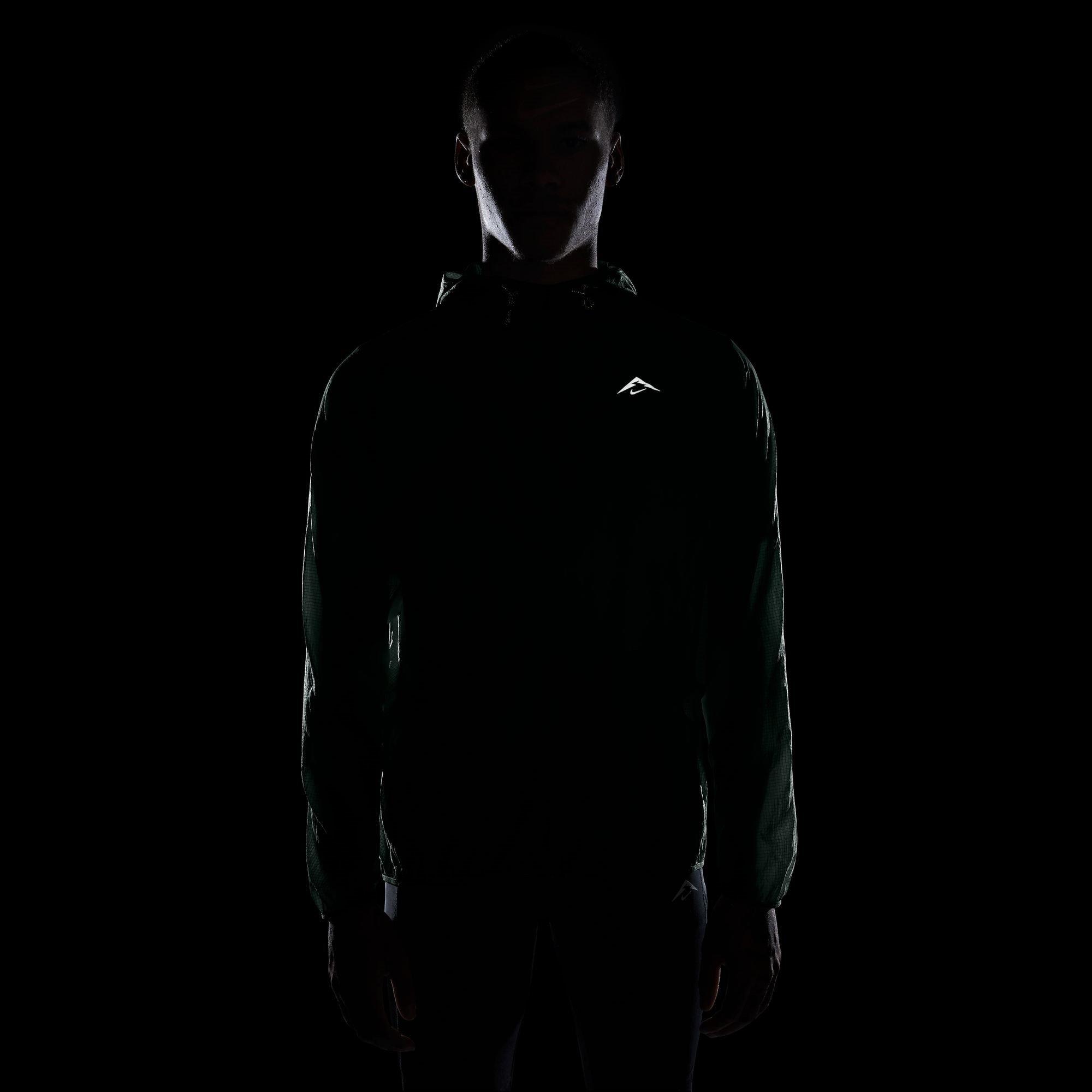 Fir/Clay Green - Nike - Trail Aireez Men's Running Jacket - 13