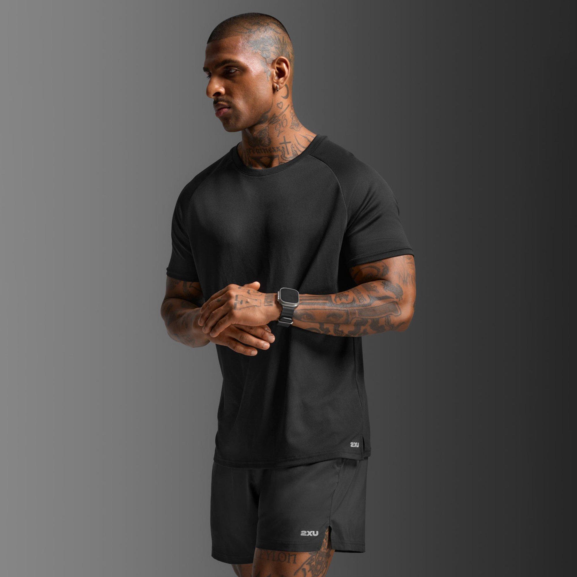 Black/Silver - 2XU - Men's Aero Mesh Short Sleeve Performance Running Top - 4