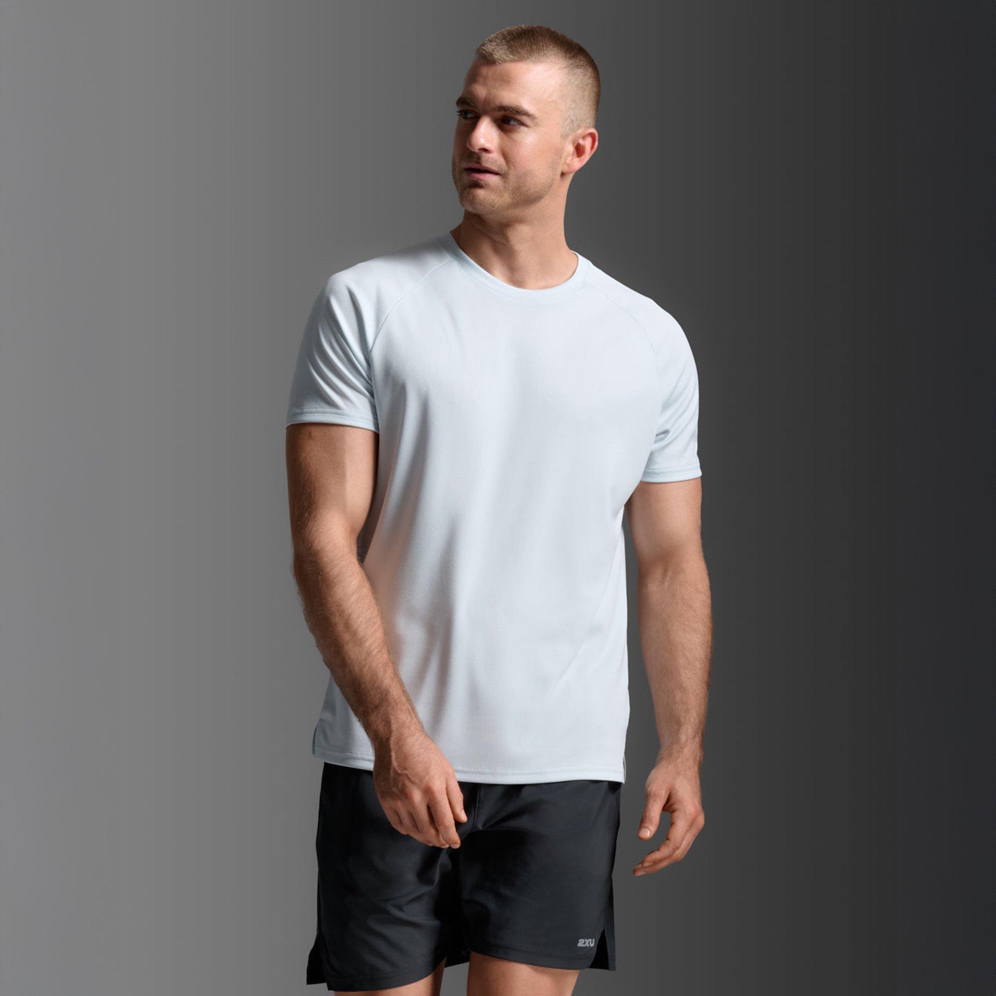 Moonstone/Blk - 2XU - Aero Mesh Tee Sn54 - 5