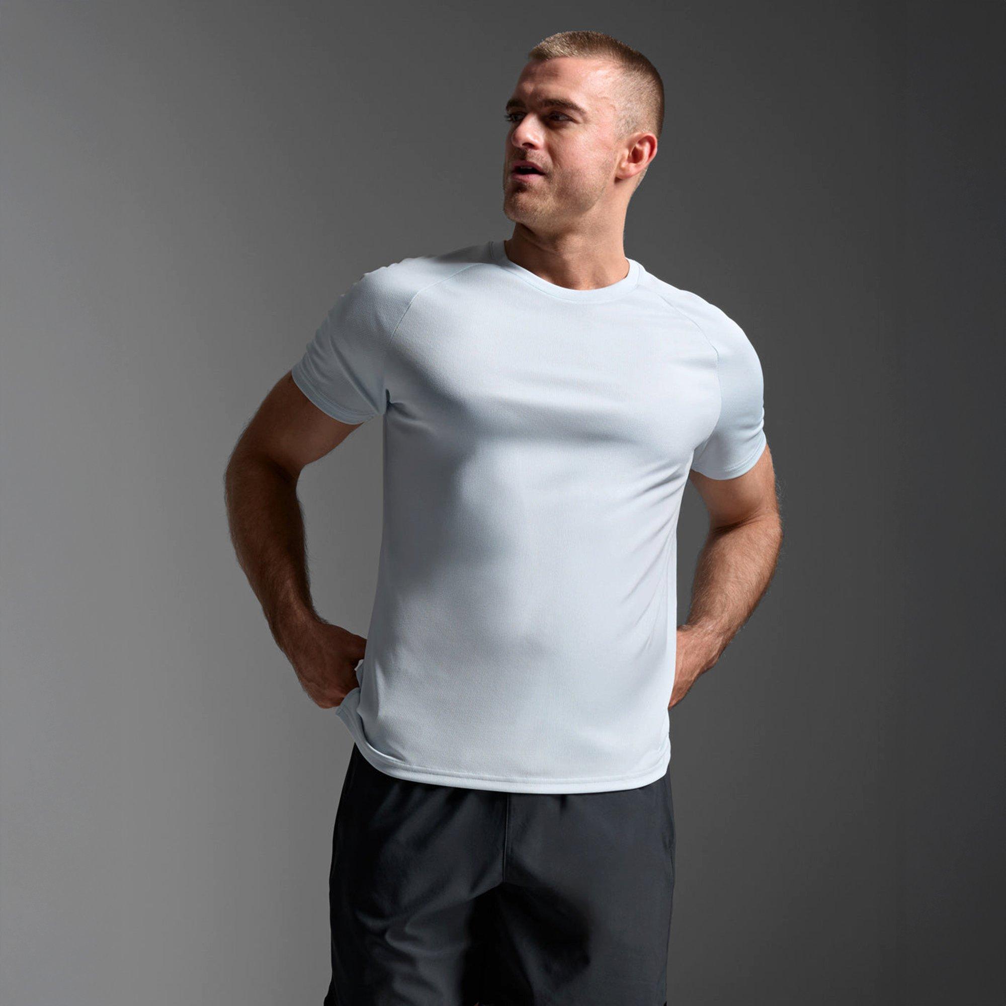 Moonstone/Blk - 2XU - Aero Mesh Tee Sn54 - 6